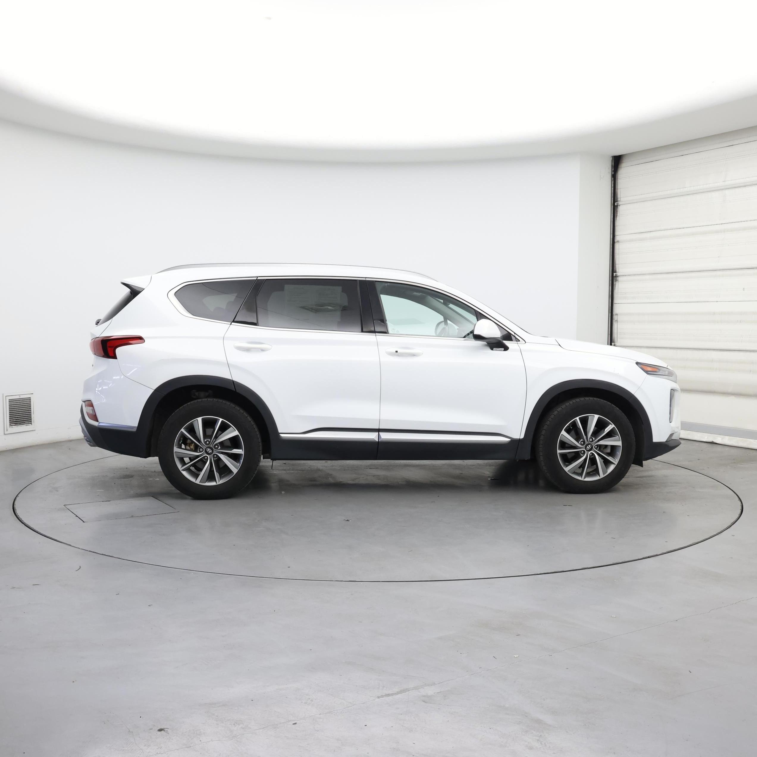 Thumbnail: 2019 Hyundai Santa Fe - 7