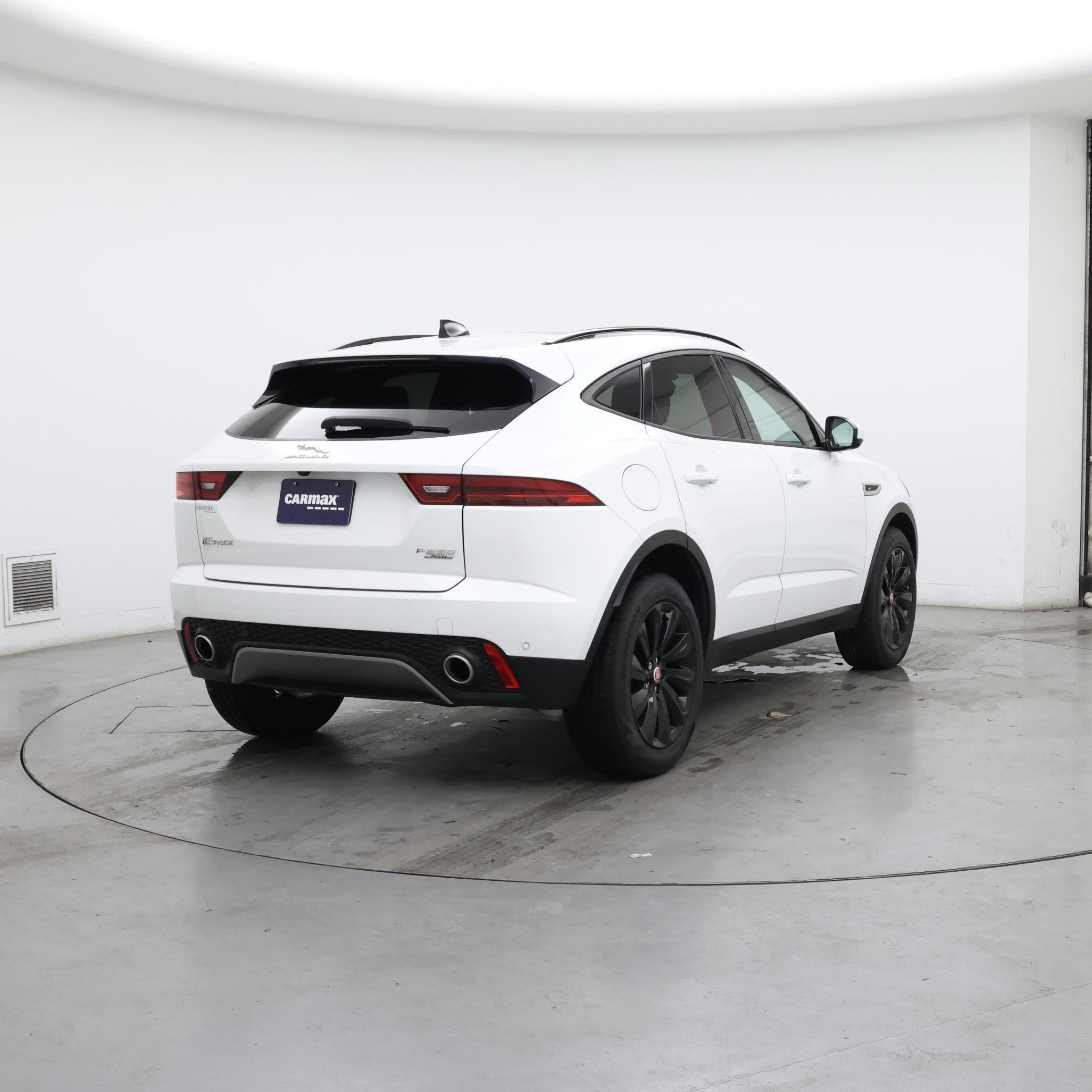 Thumbnail: 2020 Jaguar E-Pace - 8