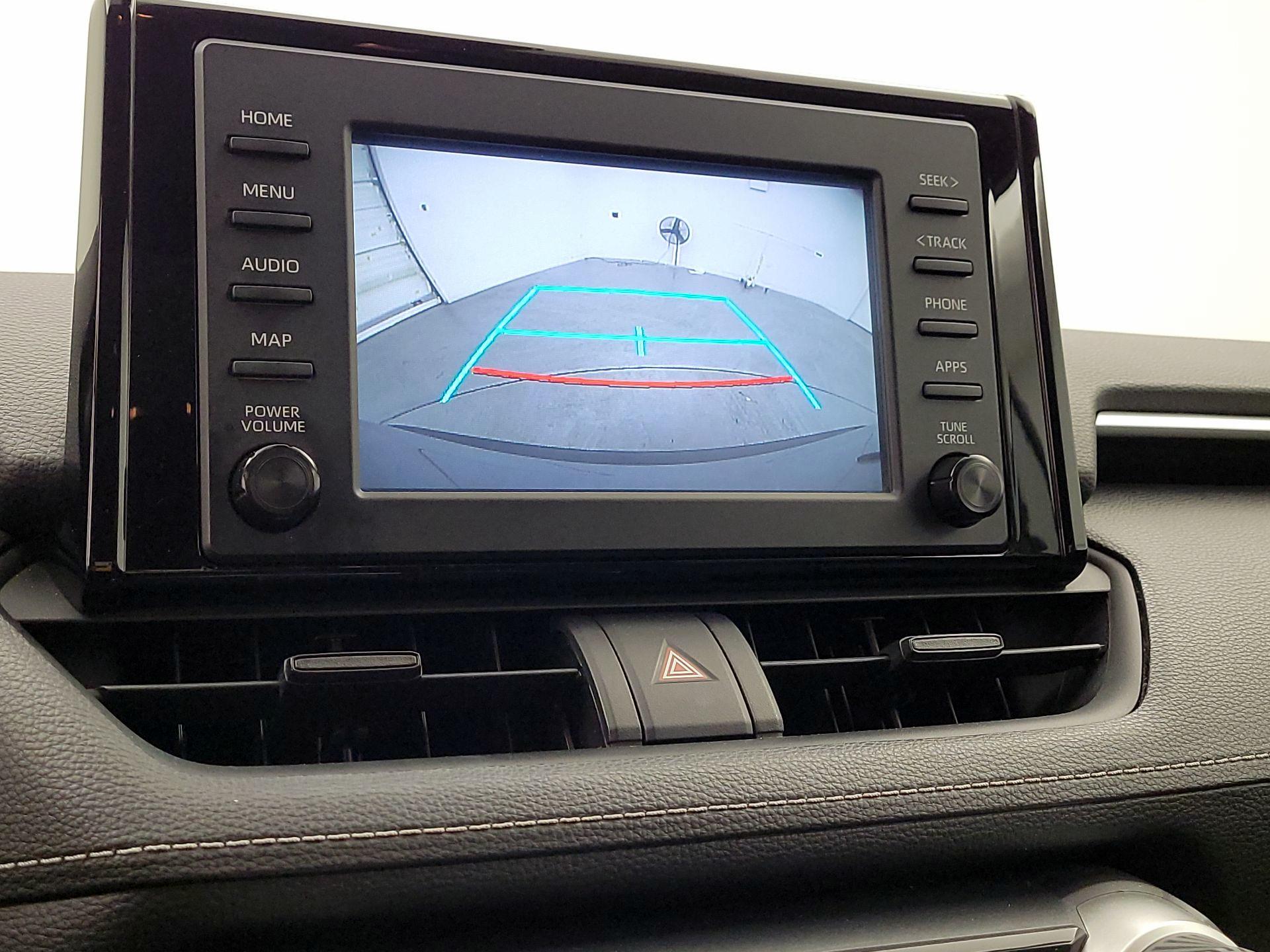 Thumbnail: 2019 Toyota RAV4 - 14