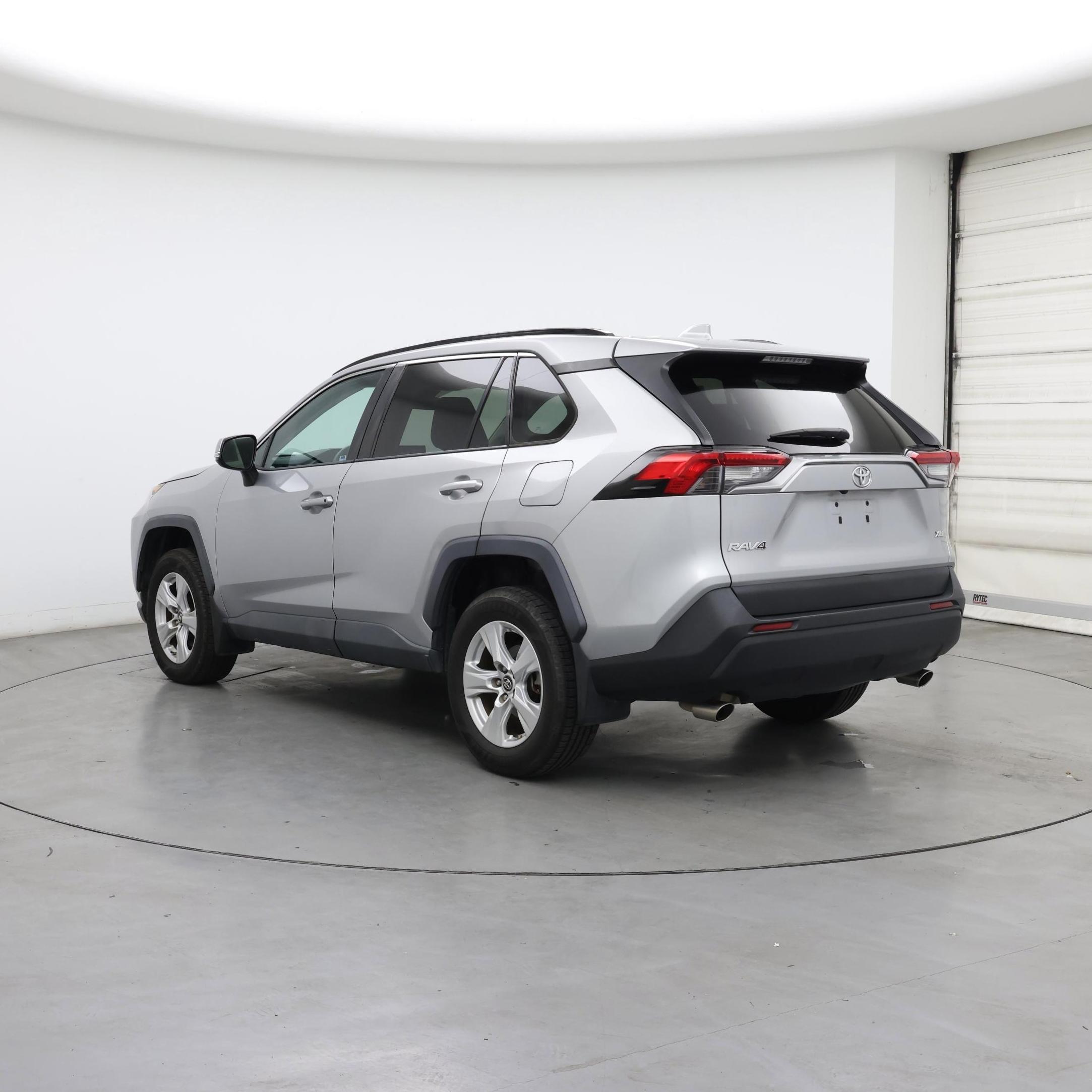 Thumbnail: 2019 Toyota RAV4 - 2