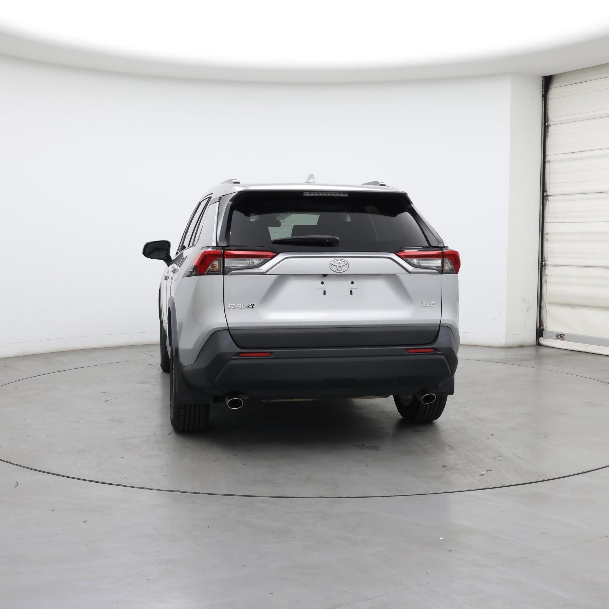 Thumbnail: 2019 Toyota RAV4 - 6