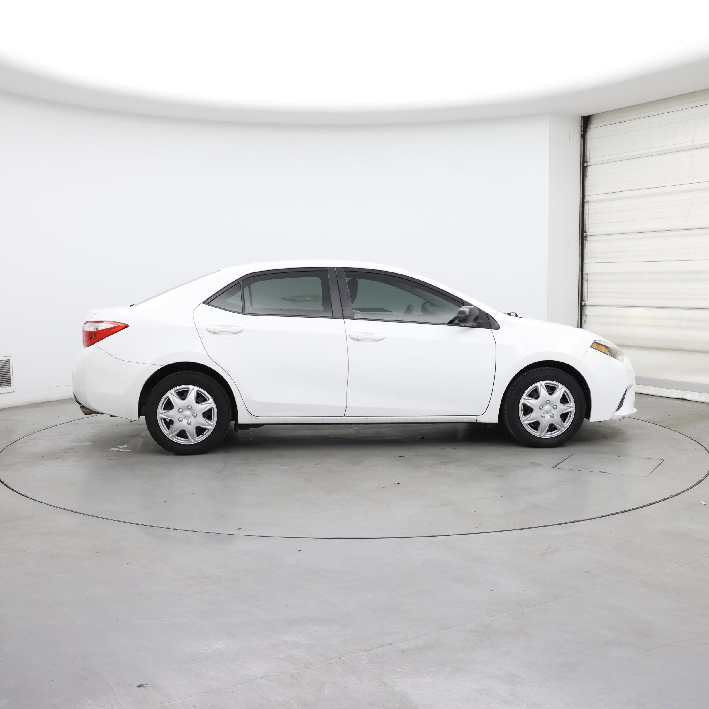 Thumbnail: 2015 Toyota Corolla - 7