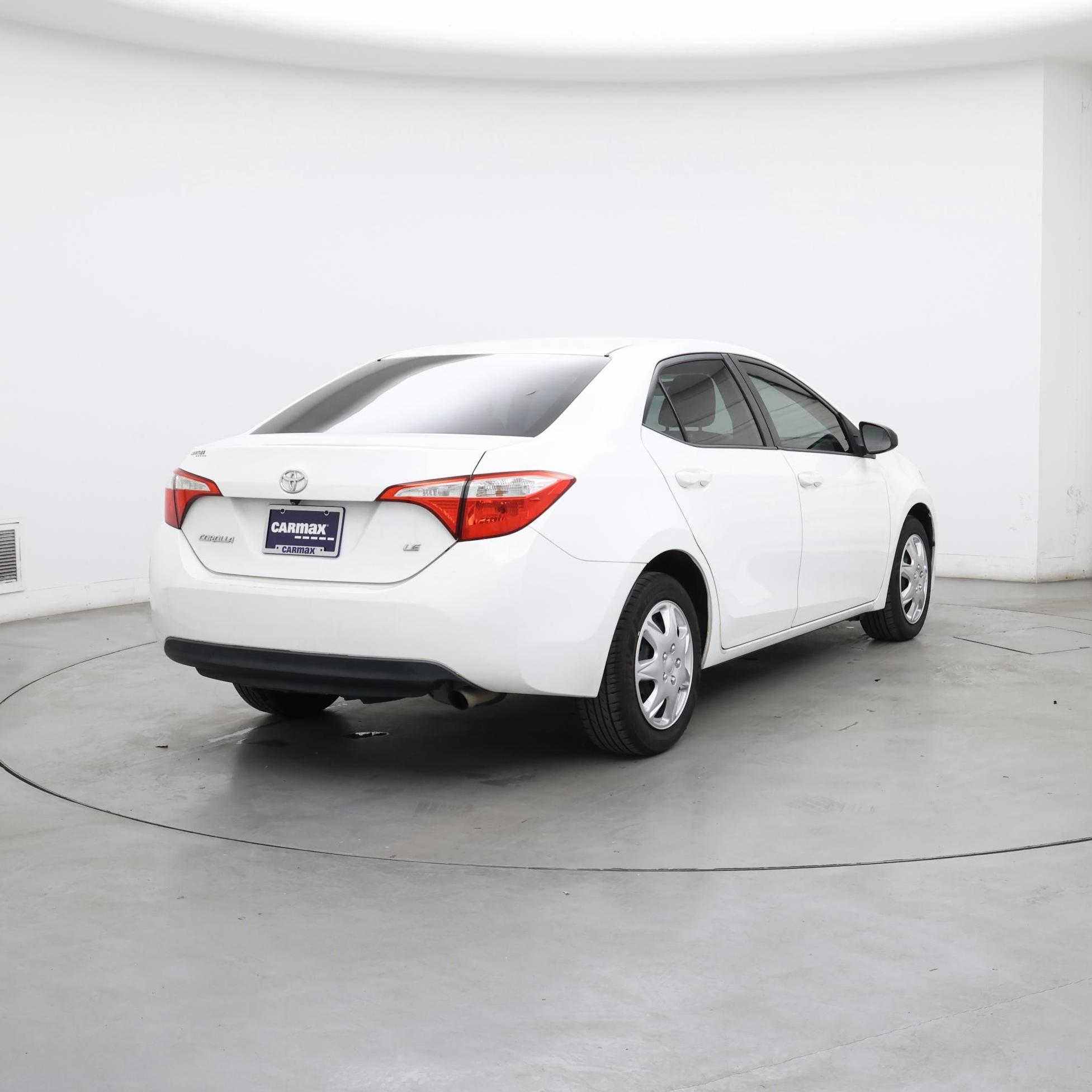 Thumbnail: 2015 Toyota Corolla - 8