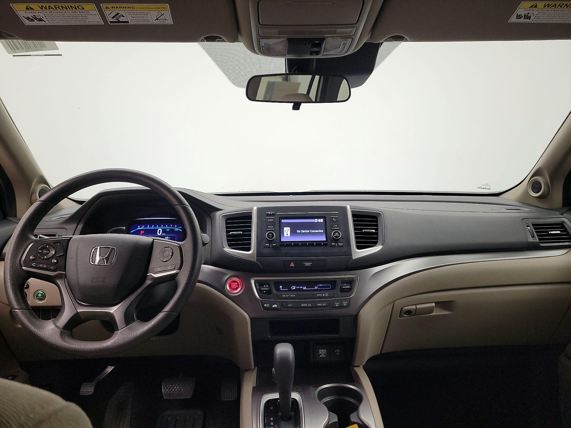 Thumbnail: 2019 Honda Pilot - 9