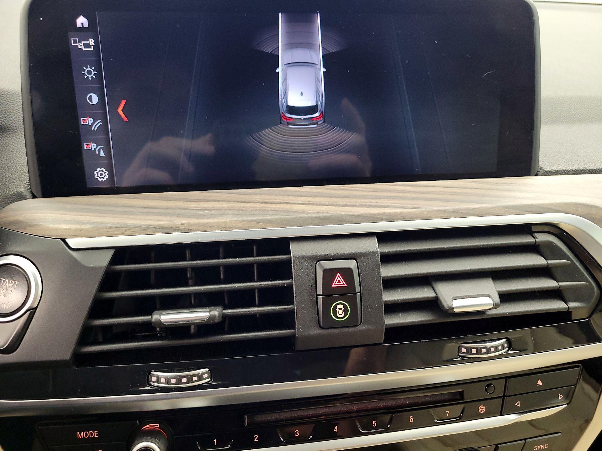 Thumbnail: 2019 BMW X3 - 13