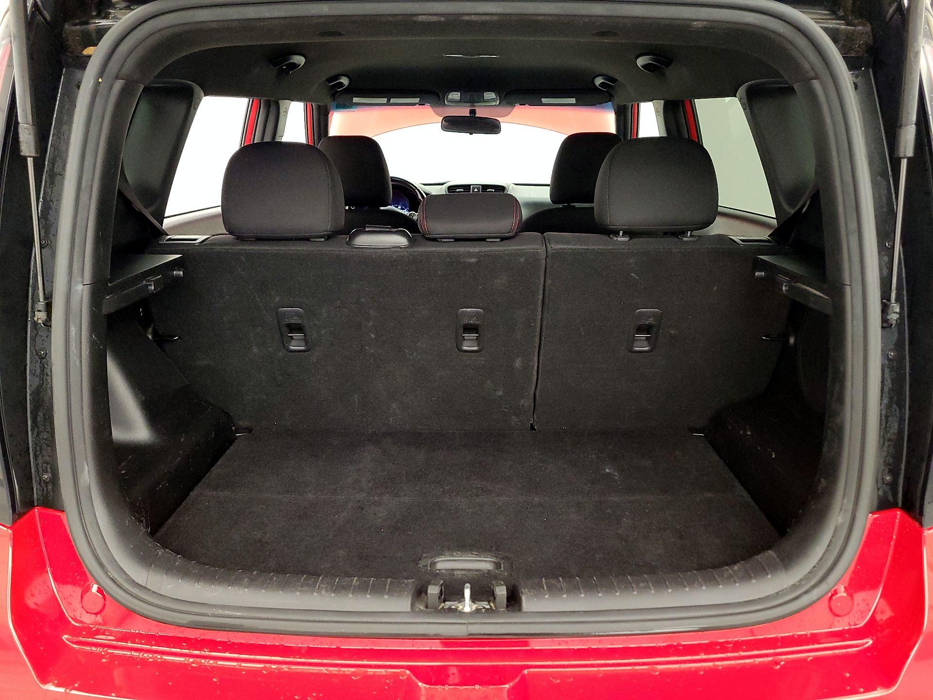 Thumbnail: 2019 Kia Soul - 16