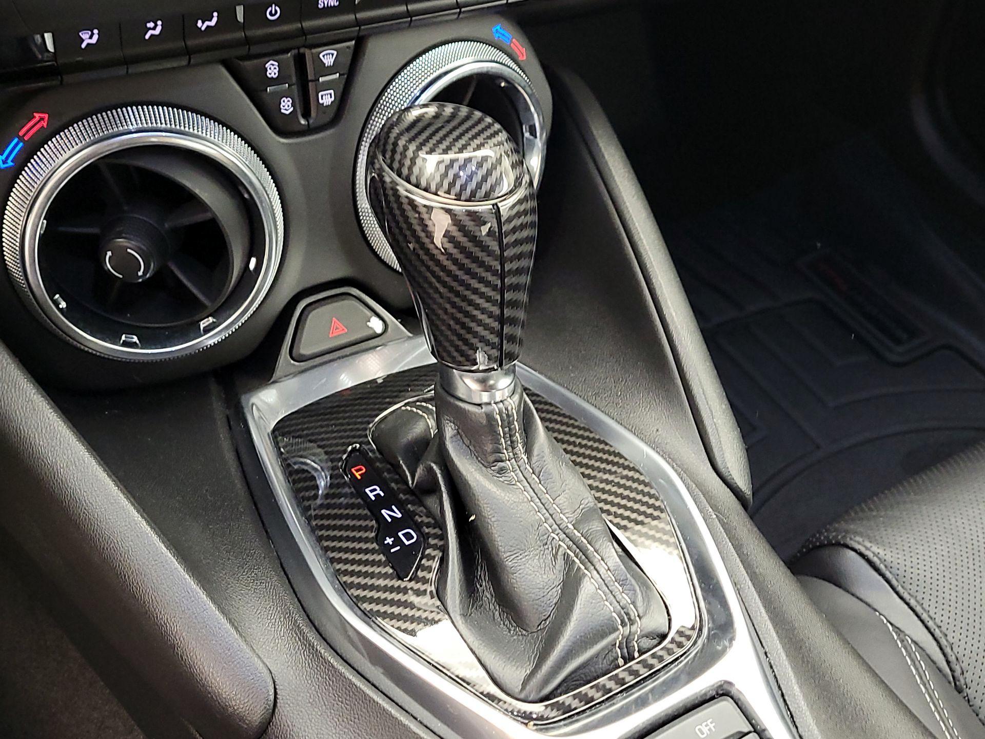 Thumbnail: 2019 Chevrolet Camaro - 16