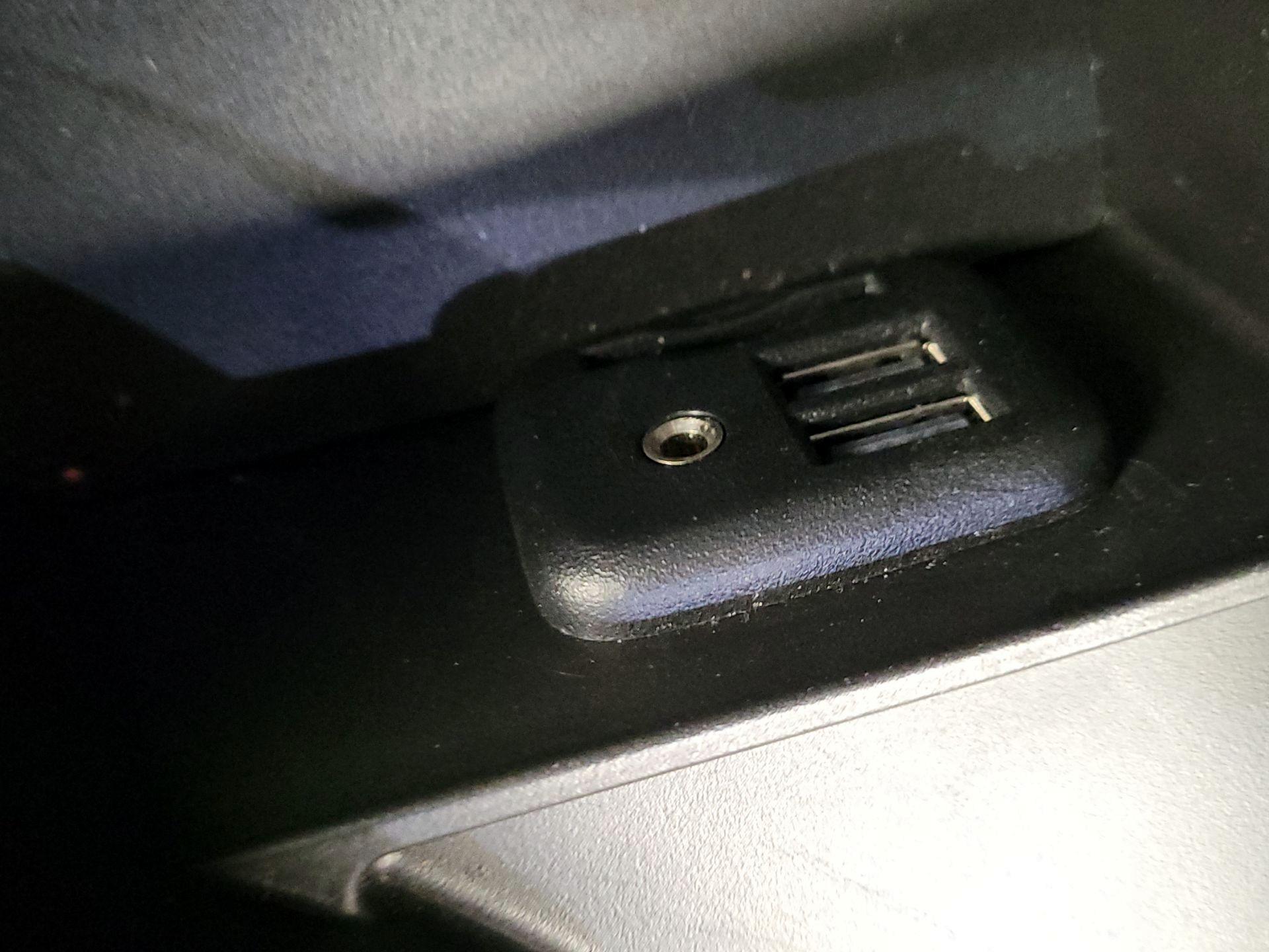 Thumbnail: 2019 Chevrolet Camaro - 17