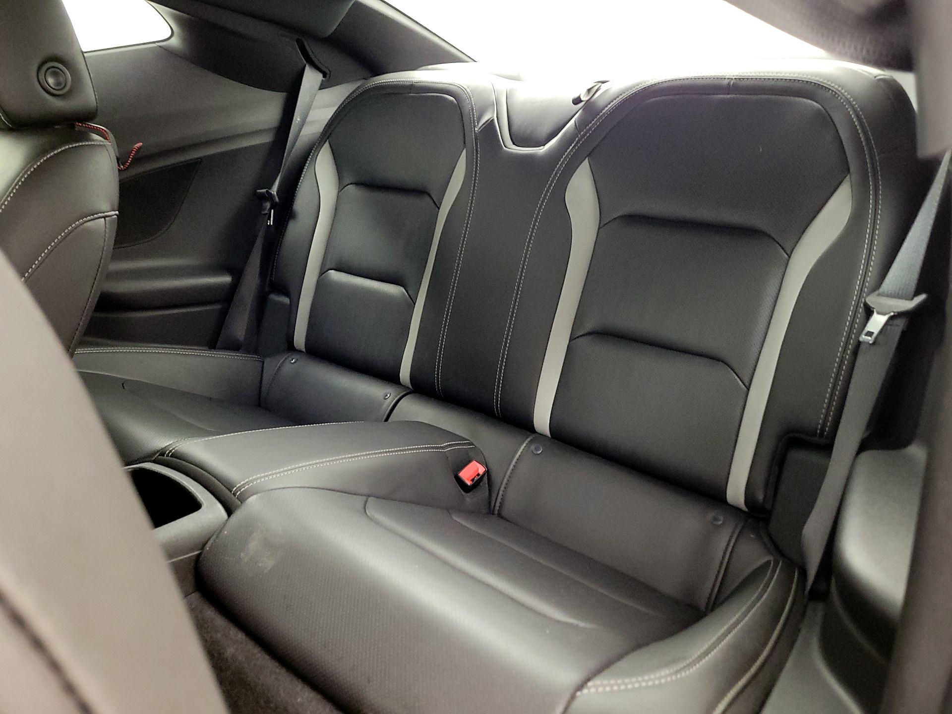 Thumbnail: 2019 Chevrolet Camaro - 18