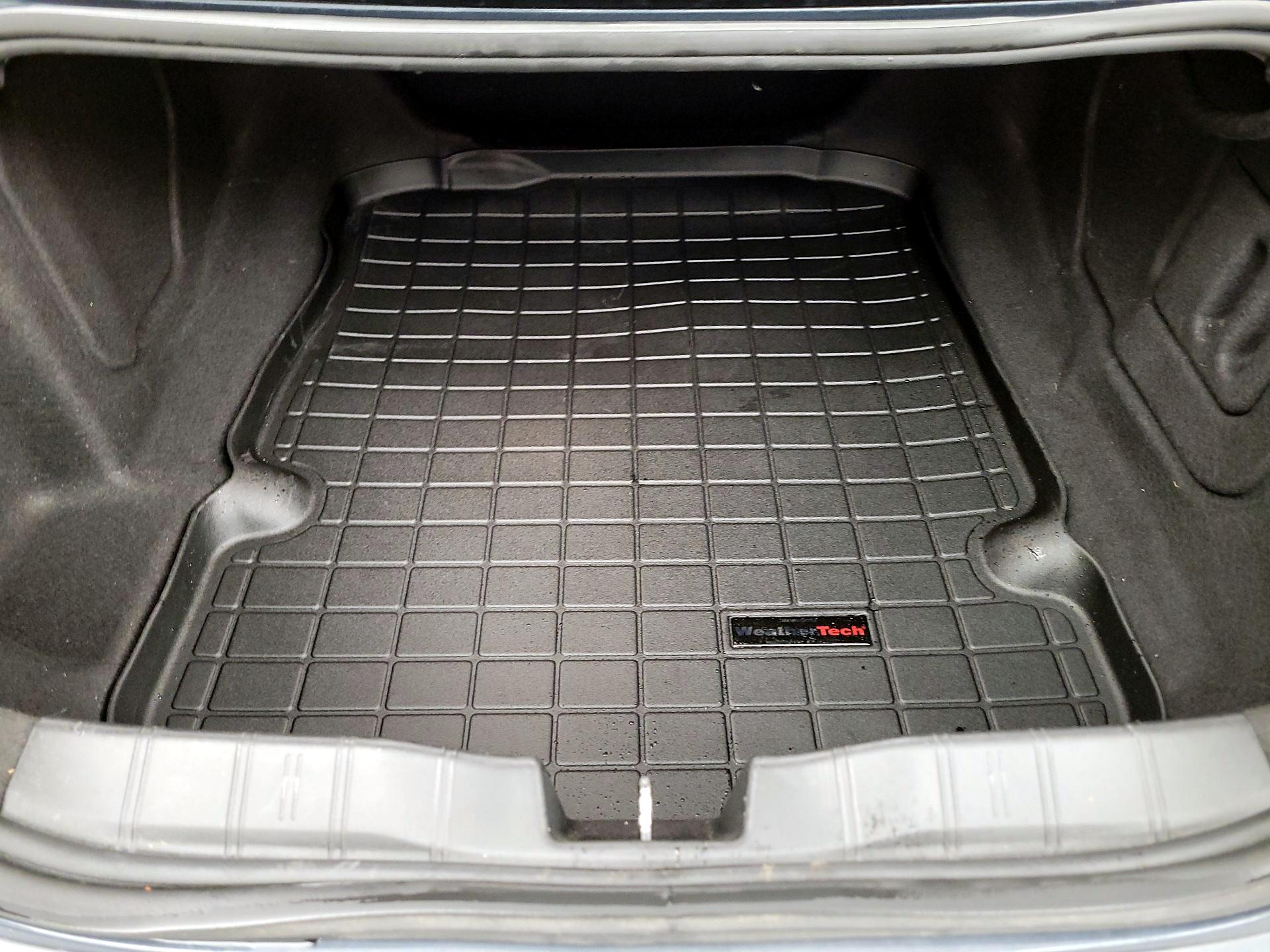 Thumbnail: 2019 Chevrolet Camaro - 19