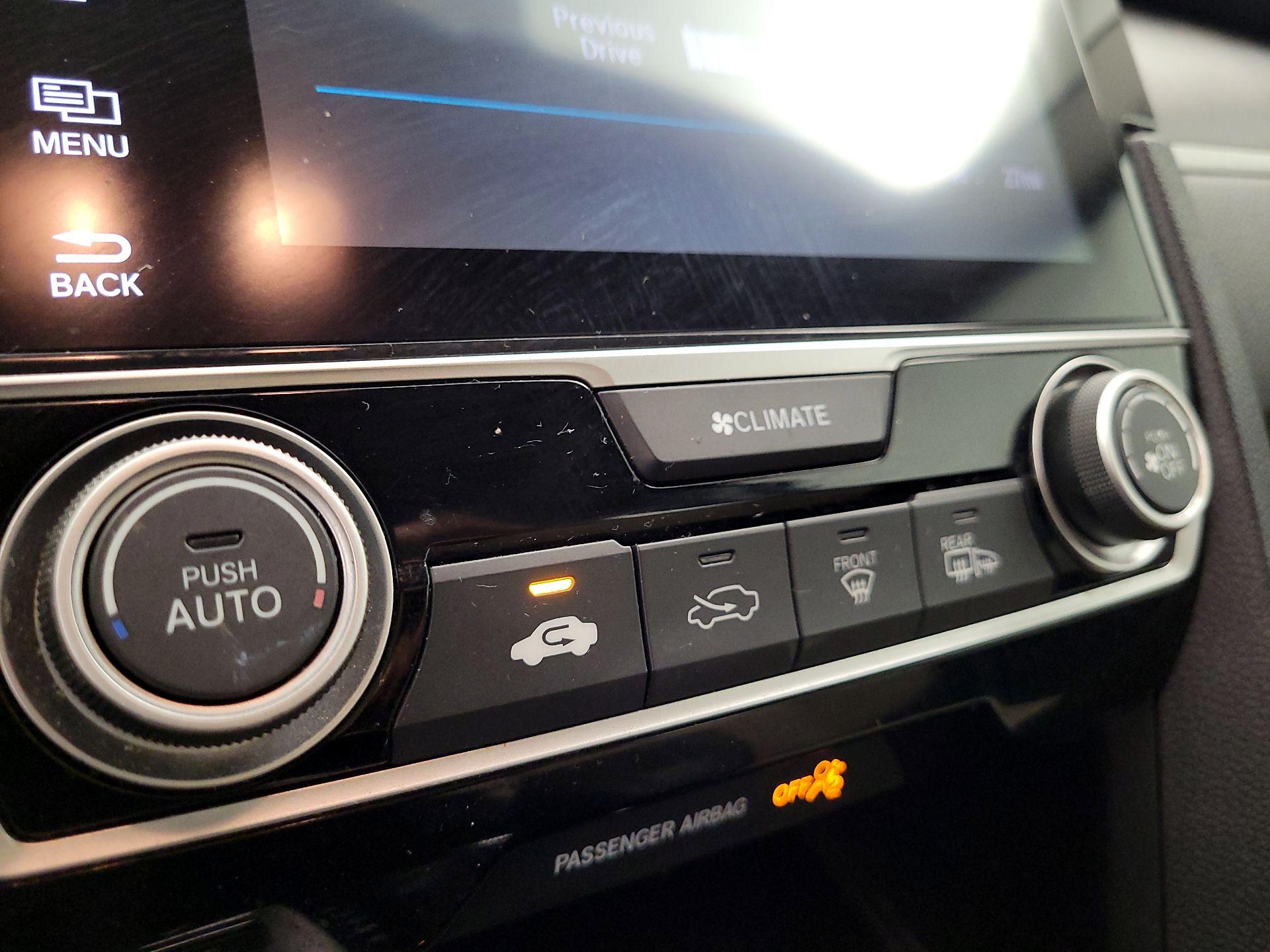 Thumbnail: 2016 Honda Civic - 14