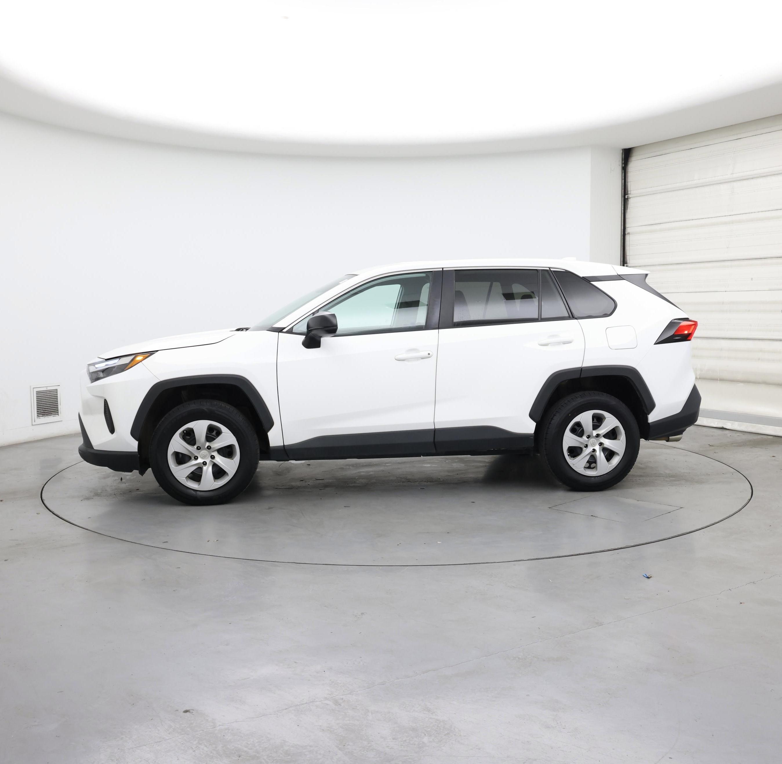 Thumbnail: 2024 Toyota RAV4 - 3