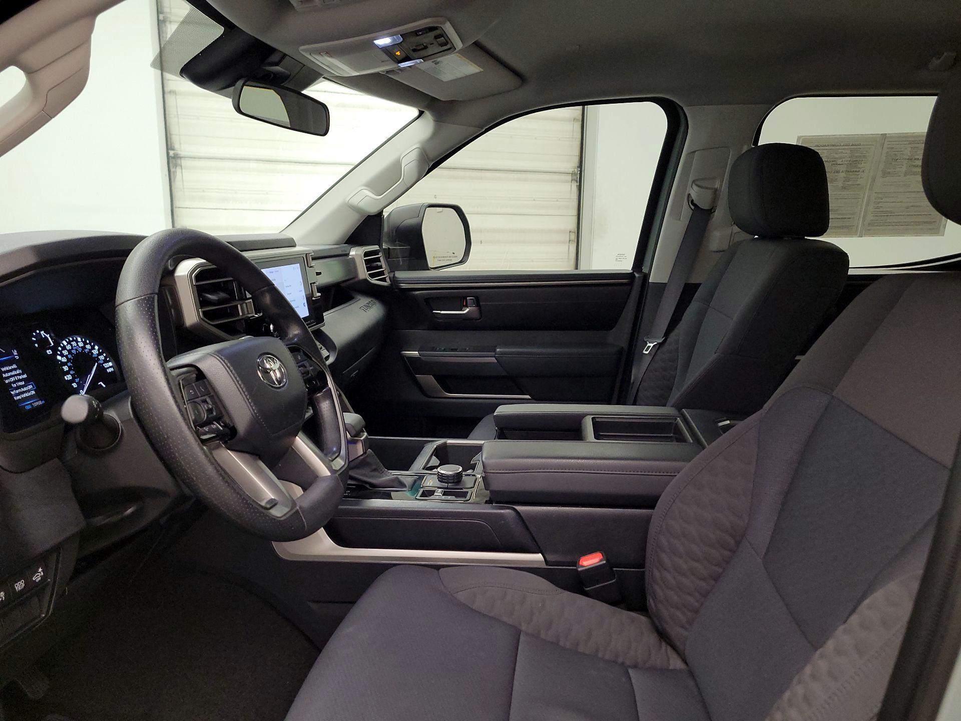 Thumbnail: 2024 Toyota Tundra - 11