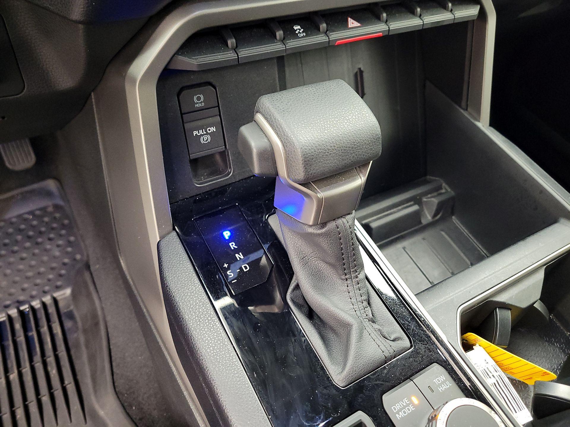 Thumbnail: 2024 Toyota Tundra - 17