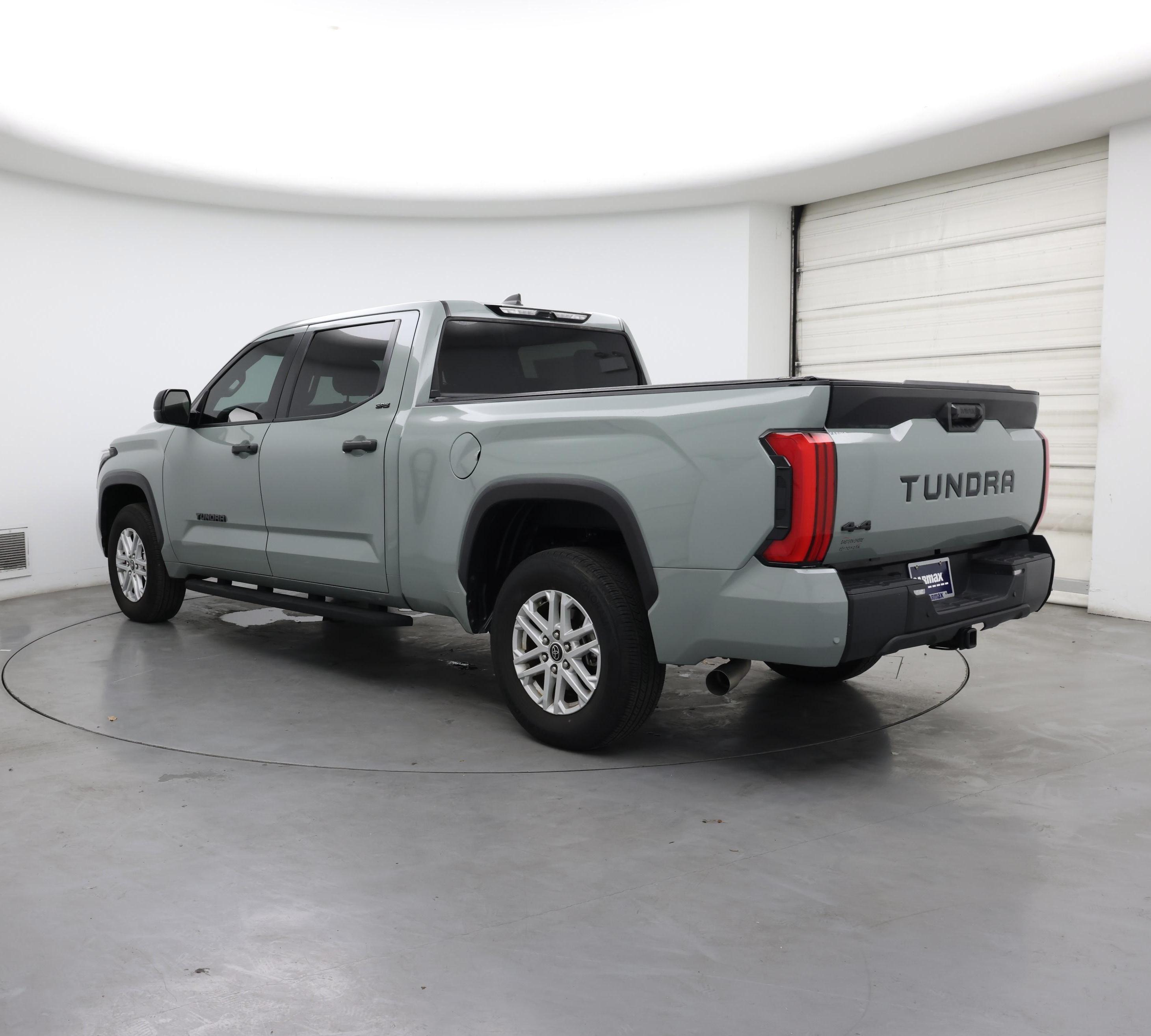 Thumbnail: 2024 Toyota Tundra - 2