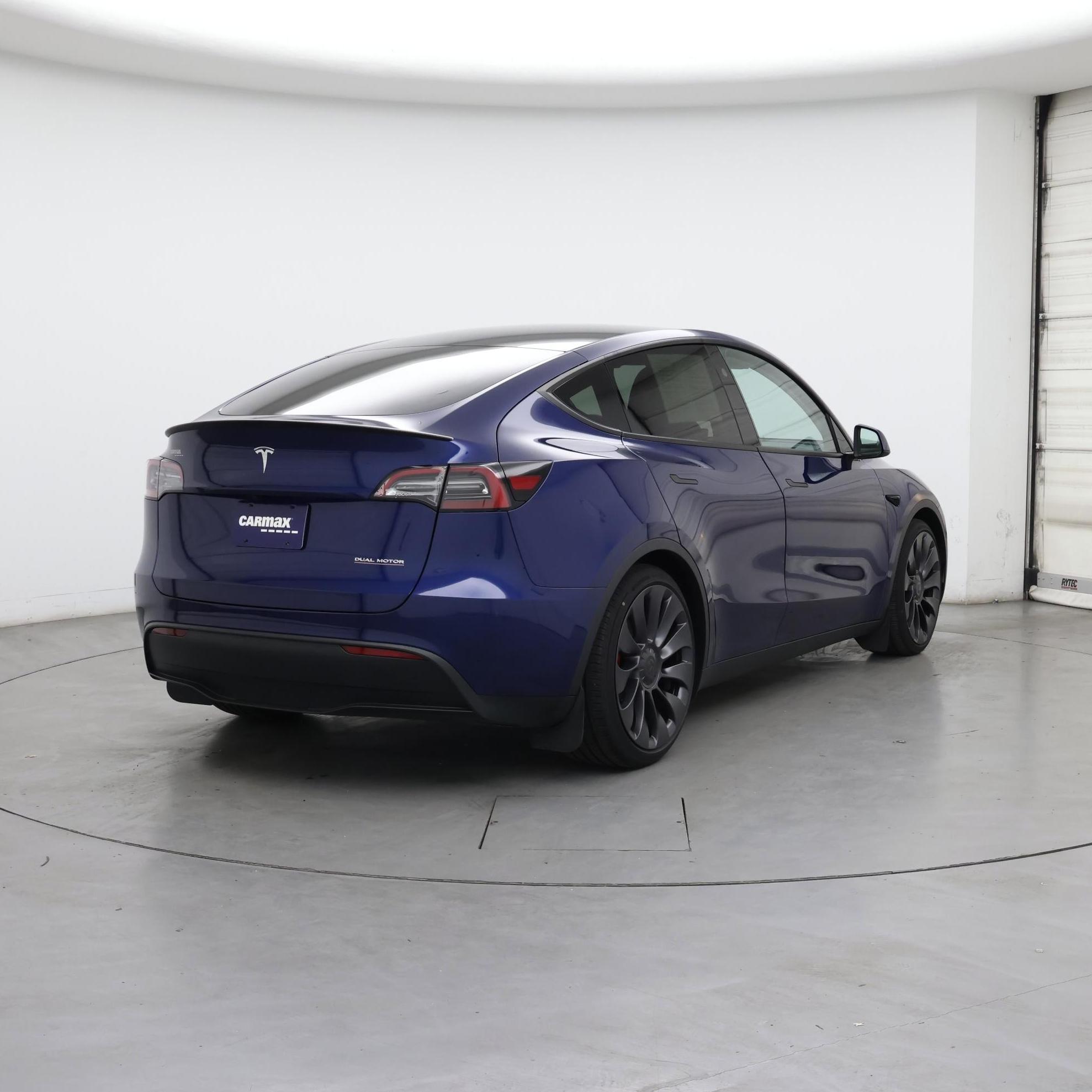 Thumbnail: 2024 Tesla Model Y - 8