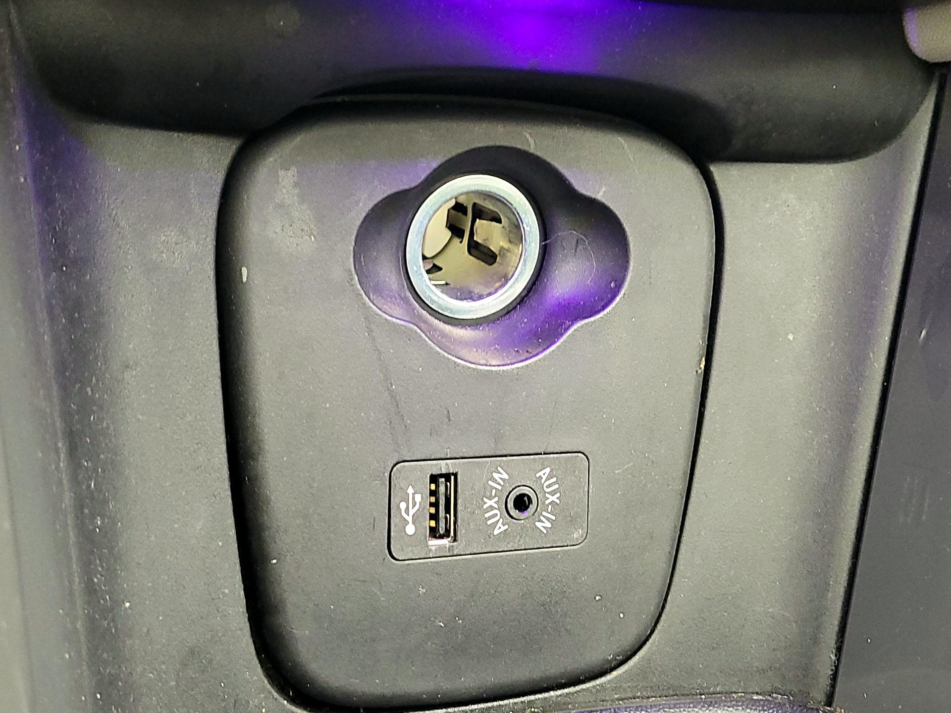 Thumbnail: 2017 MINI Cooper - 17