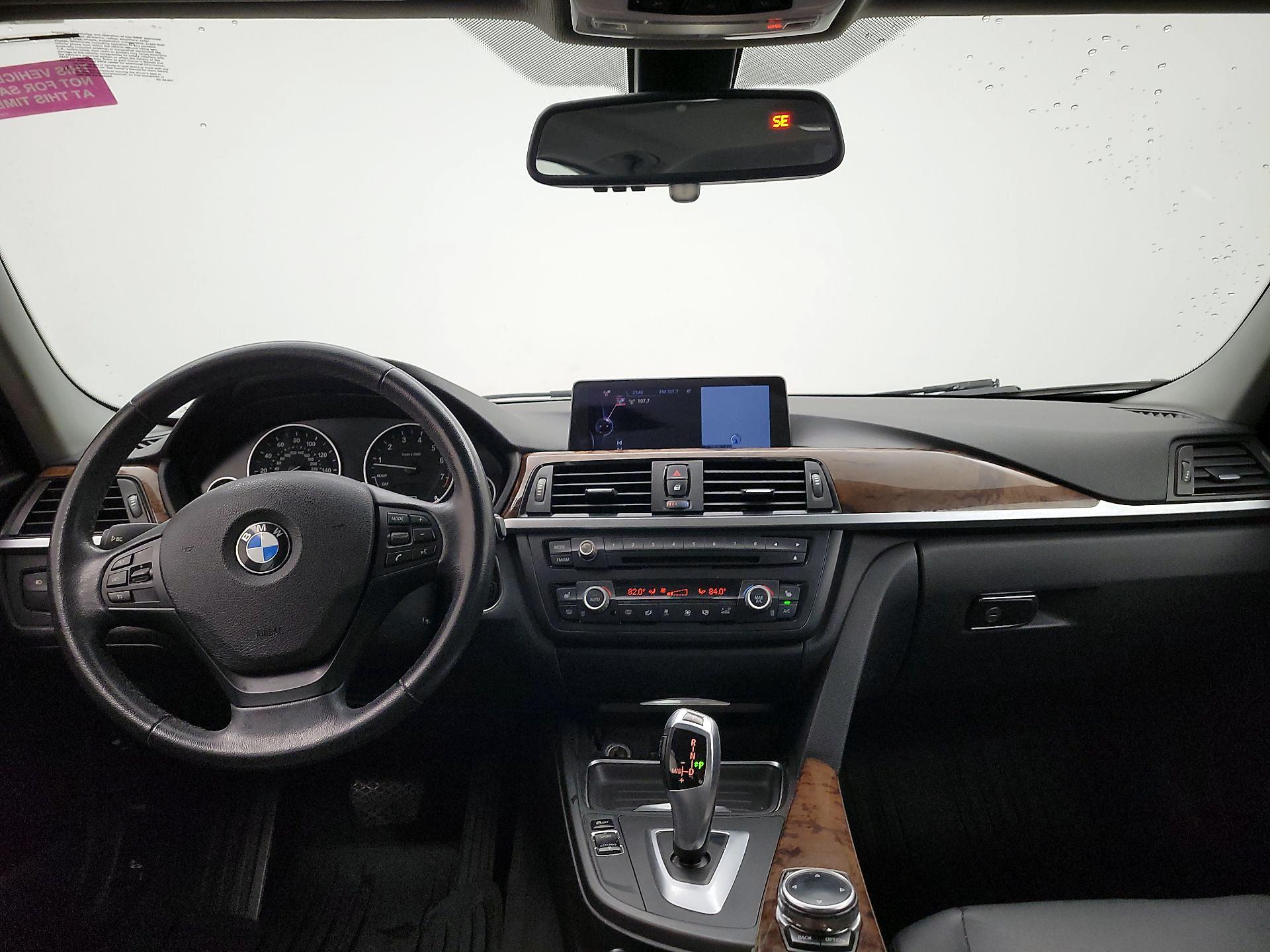 Thumbnail: 2014 BMW 3 Series - 9