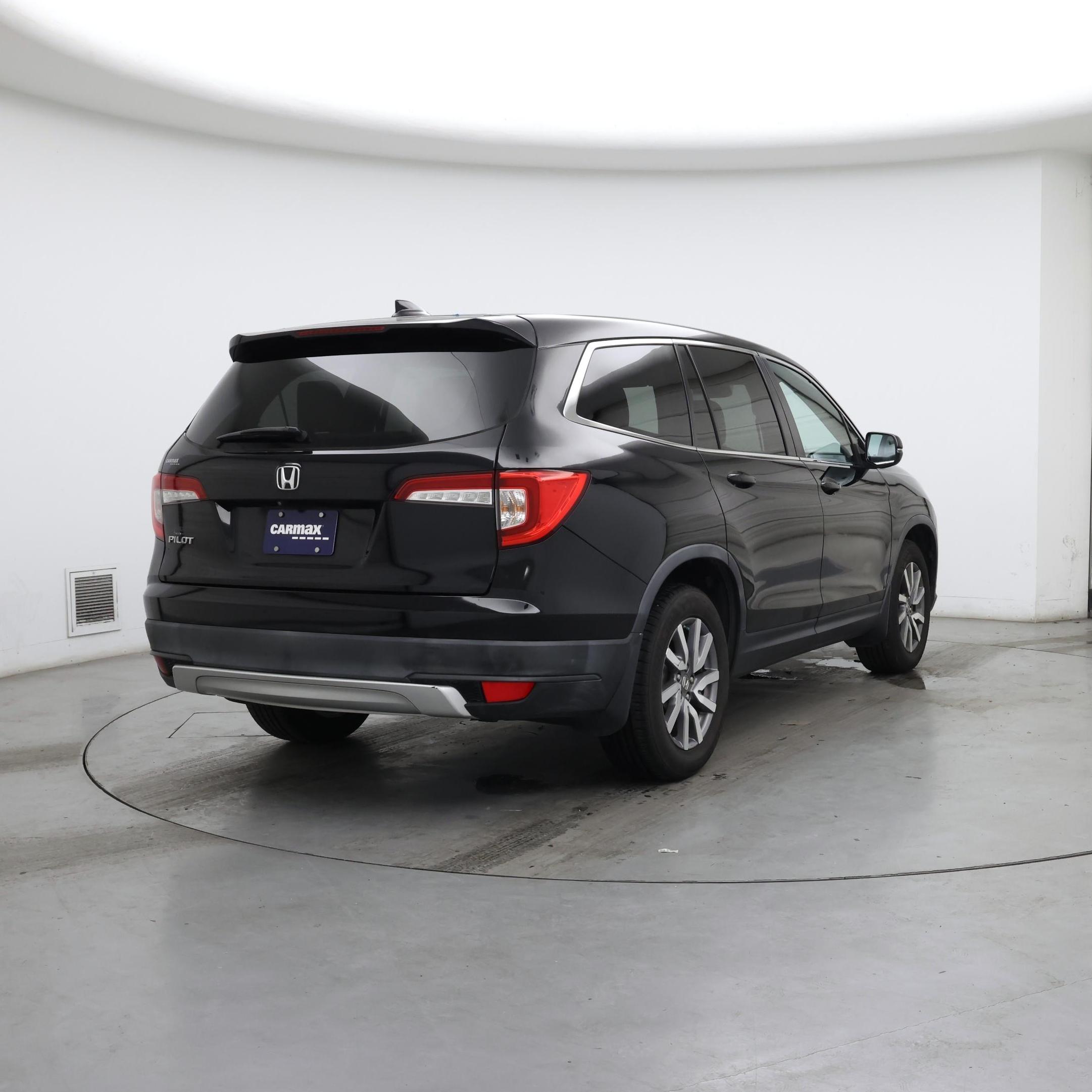 Thumbnail: 2019 Honda Pilot - 8