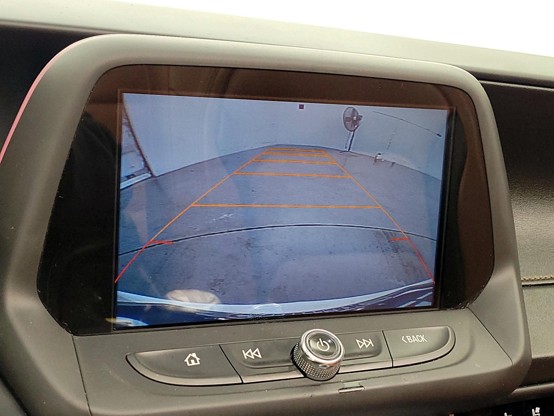 Thumbnail: 2017 Chevrolet Camaro - 14