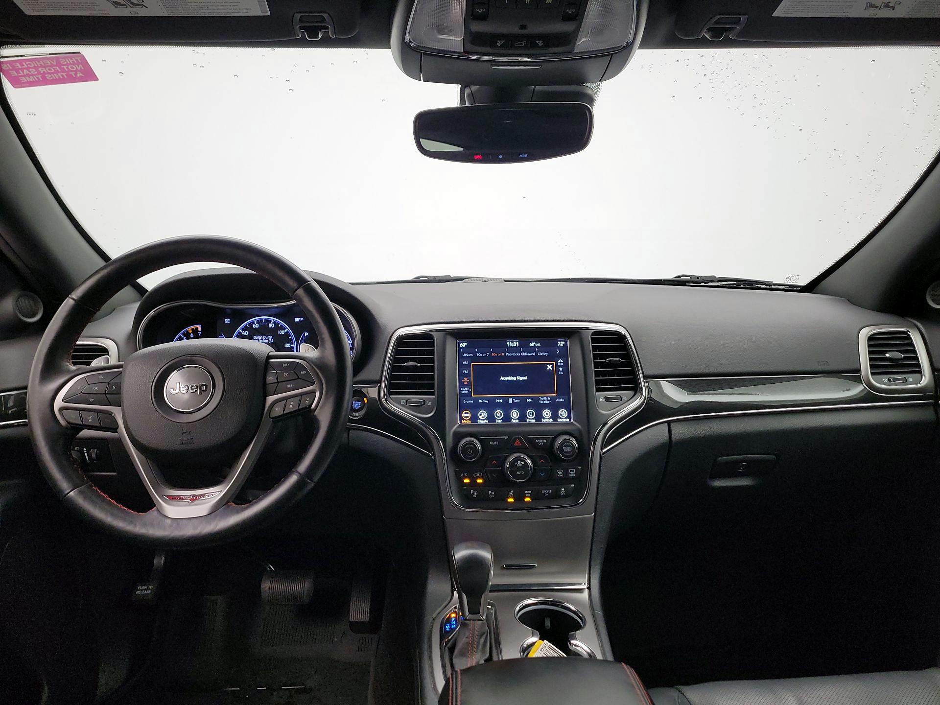 Thumbnail: 2018 Jeep Grand Cherokee - 9