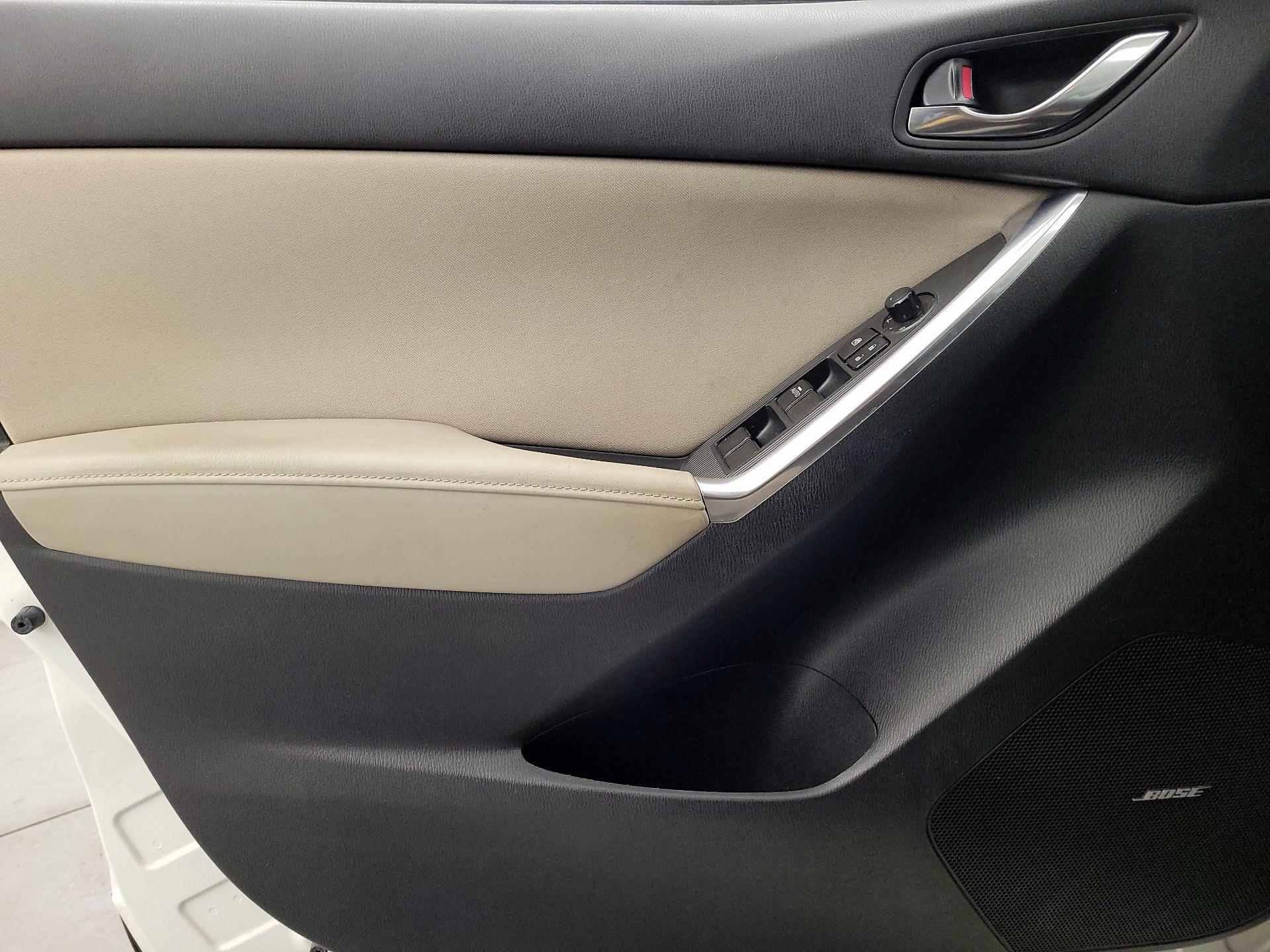 Thumbnail: 2015 Mazda CX-5 - 12