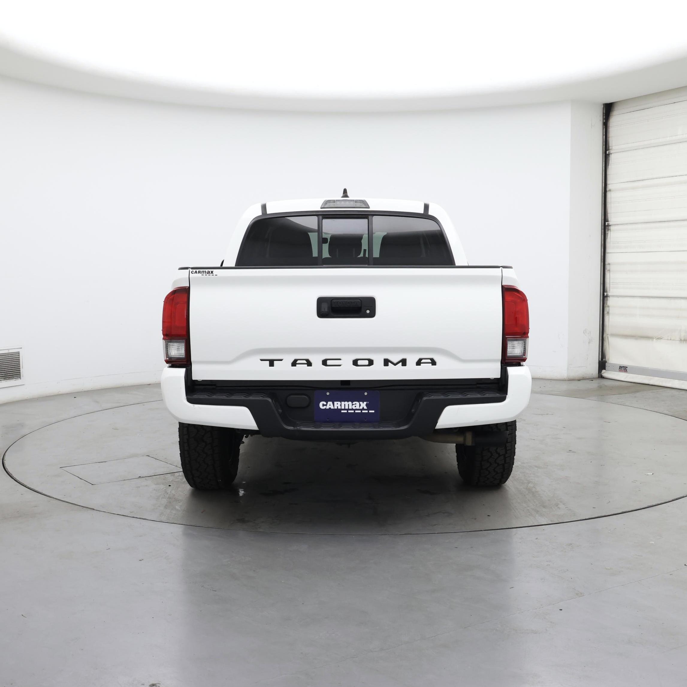 Thumbnail: 2022 Toyota Tacoma - 6