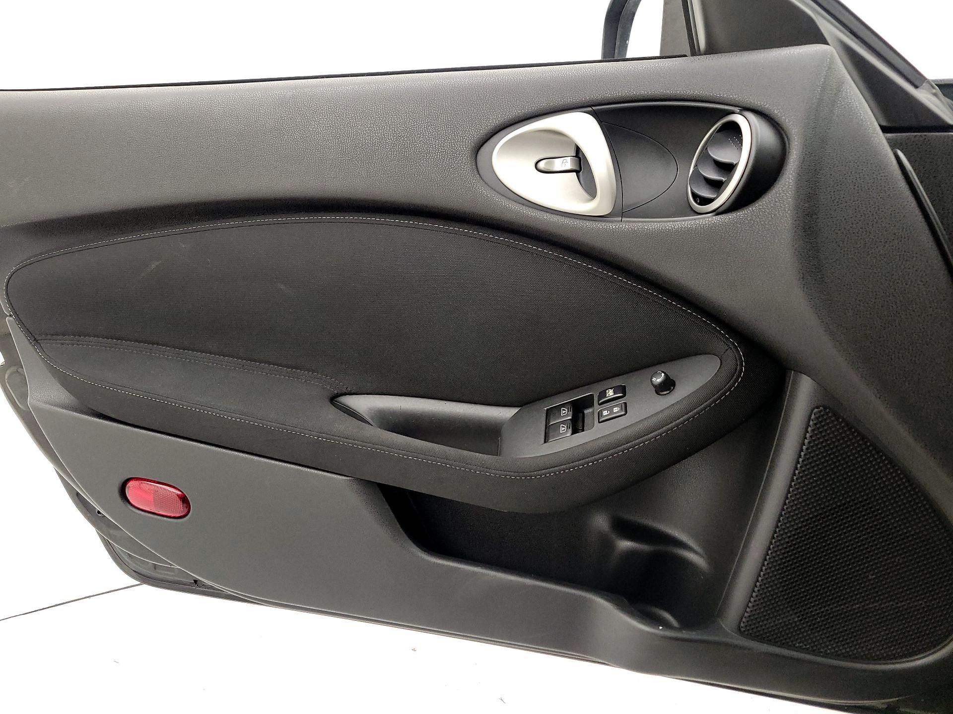 Thumbnail: 2014 Nissan Z - 12