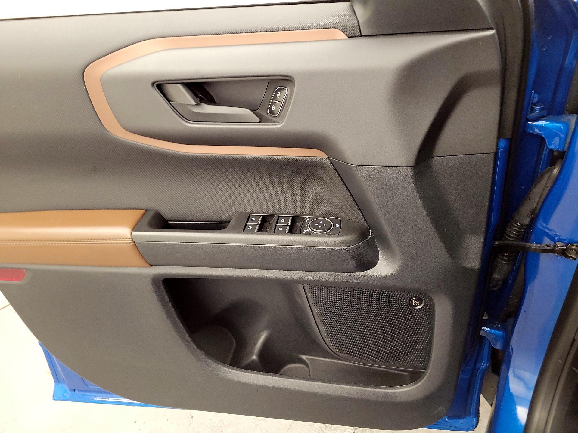 Thumbnail: 2022 Ford Bronco Sport - 12