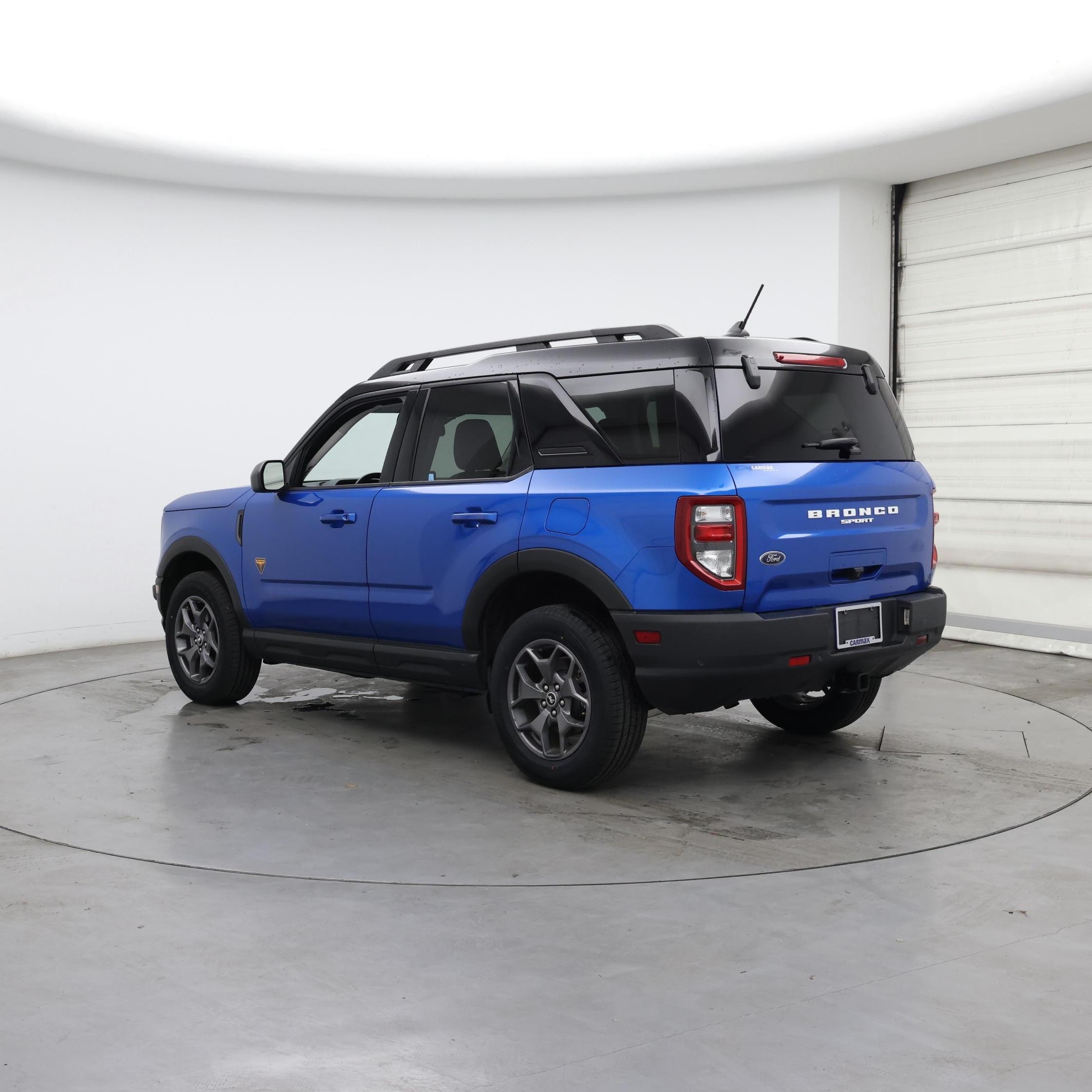 Thumbnail: 2022 Ford Bronco Sport - 2