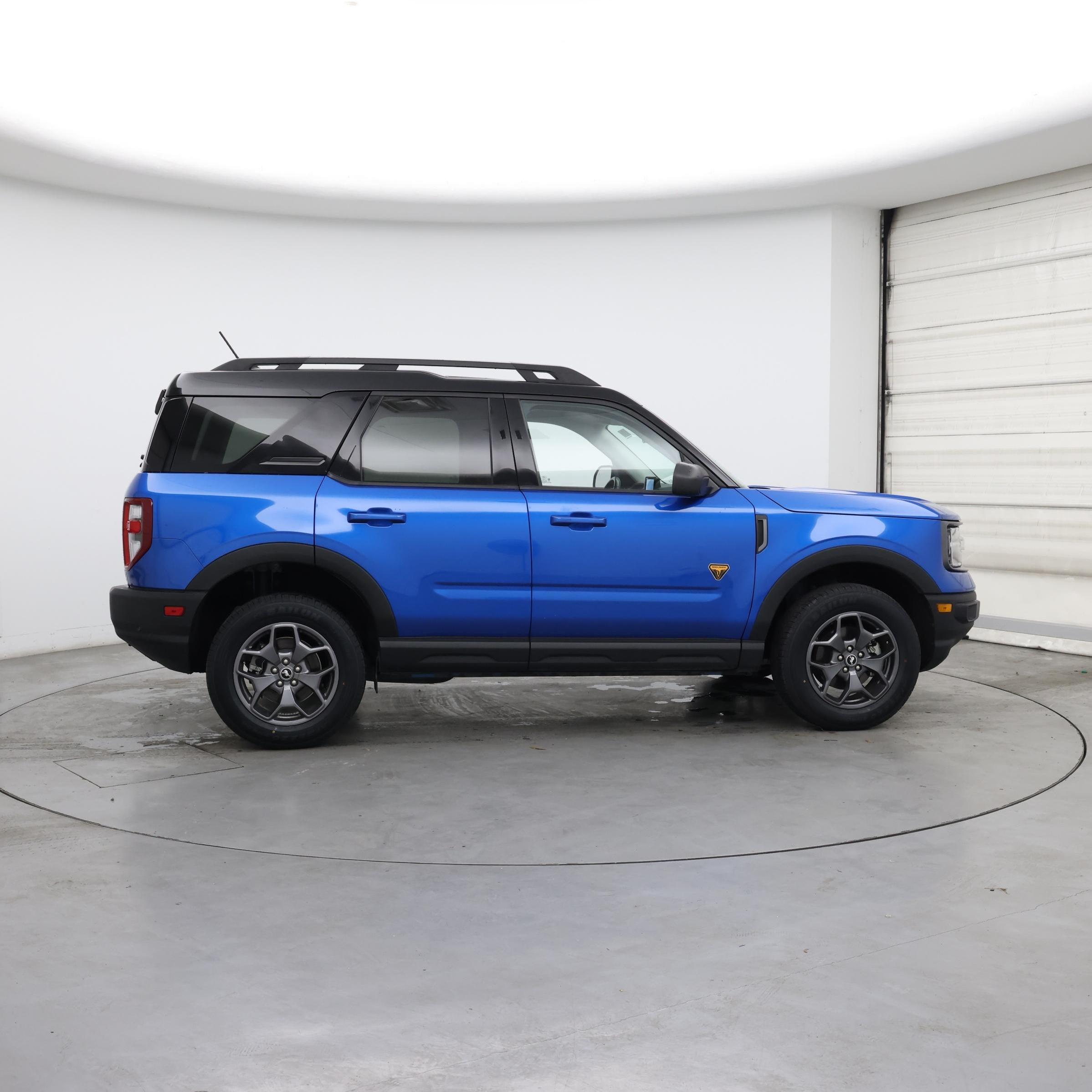 Thumbnail: 2022 Ford Bronco Sport - 7