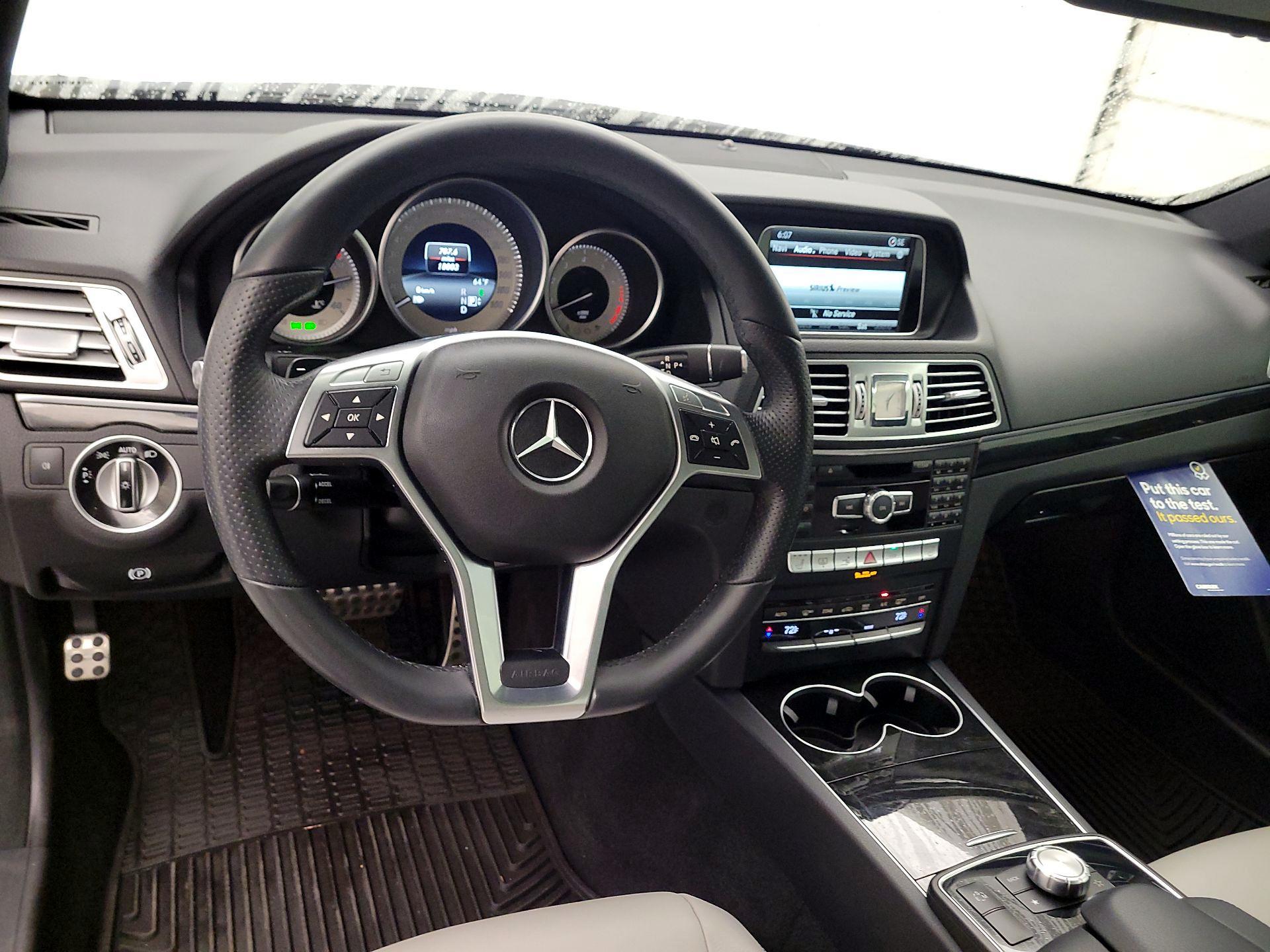 Thumbnail: 2015 Mercedes-Benz E-Class - 9