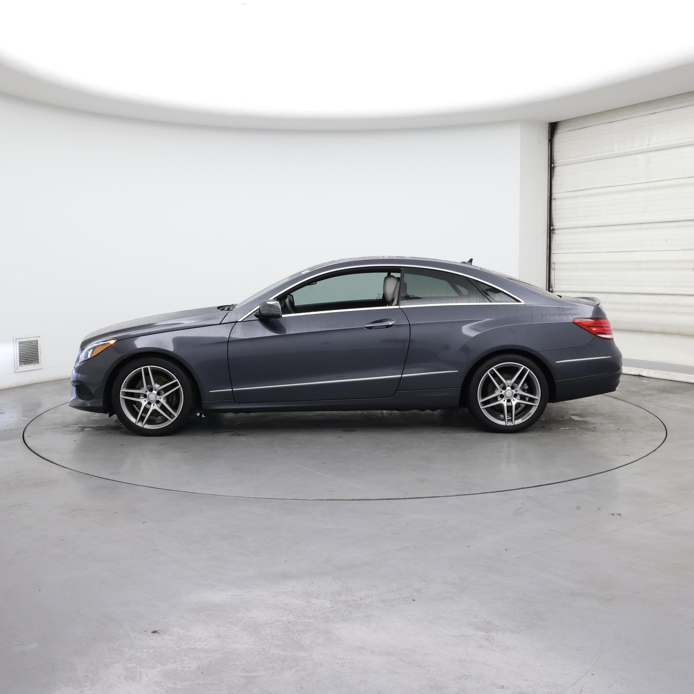 Thumbnail: 2015 Mercedes-Benz E-Class - 3