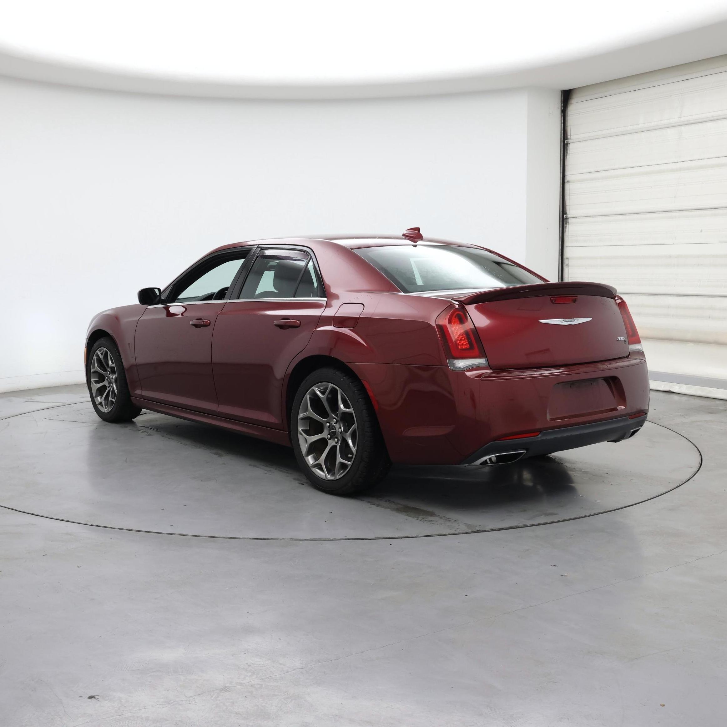 Thumbnail: 2018 Chrysler 300 - 2