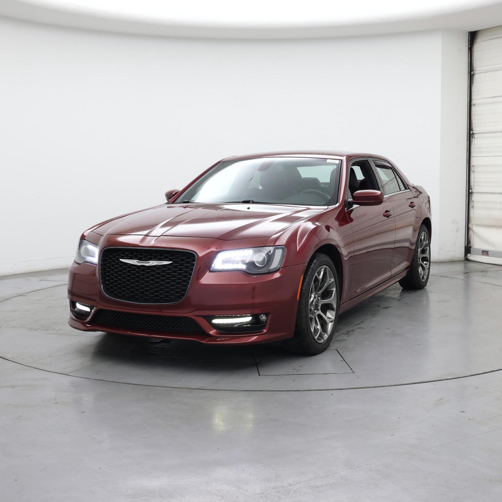 Thumbnail: 2018 Chrysler 300 - 4