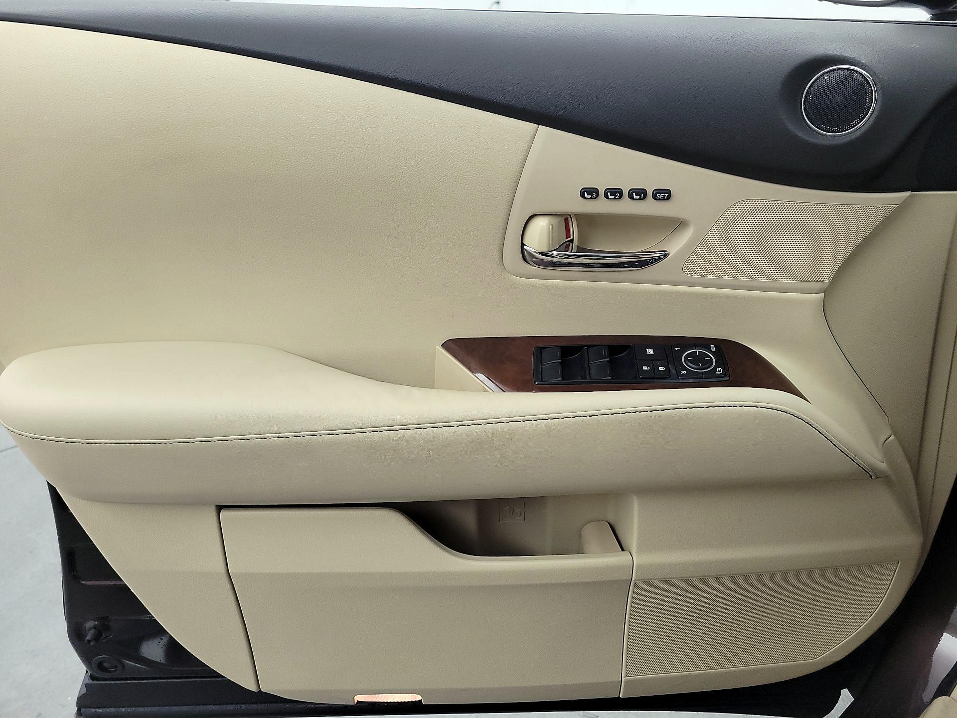 Thumbnail: 2014 Lexus RX - 12