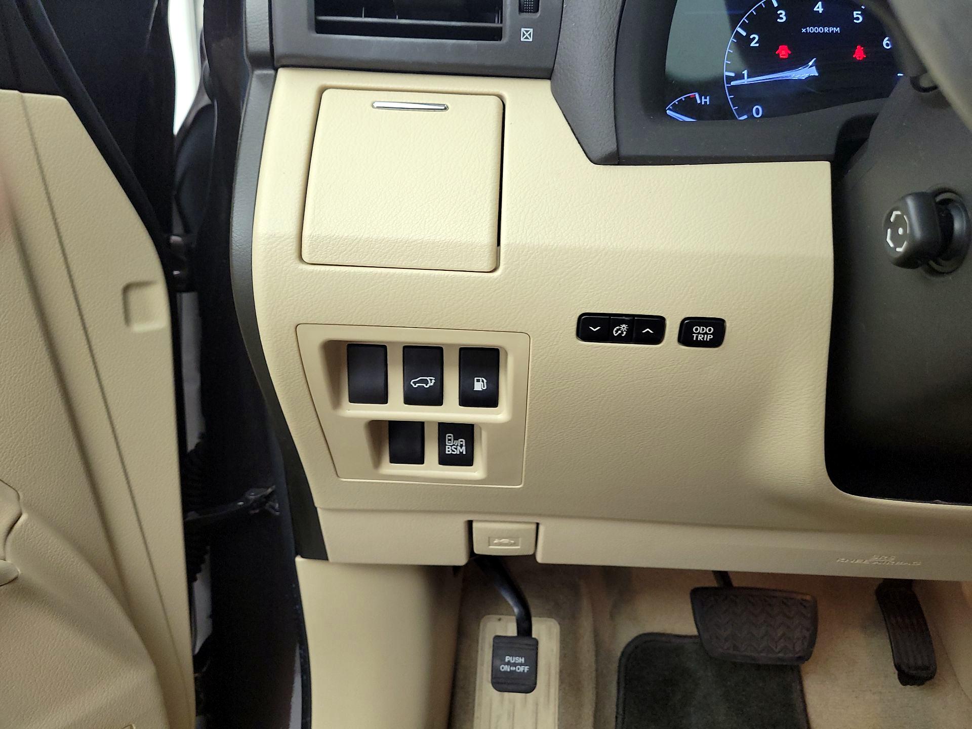 Thumbnail: 2014 Lexus RX - 13