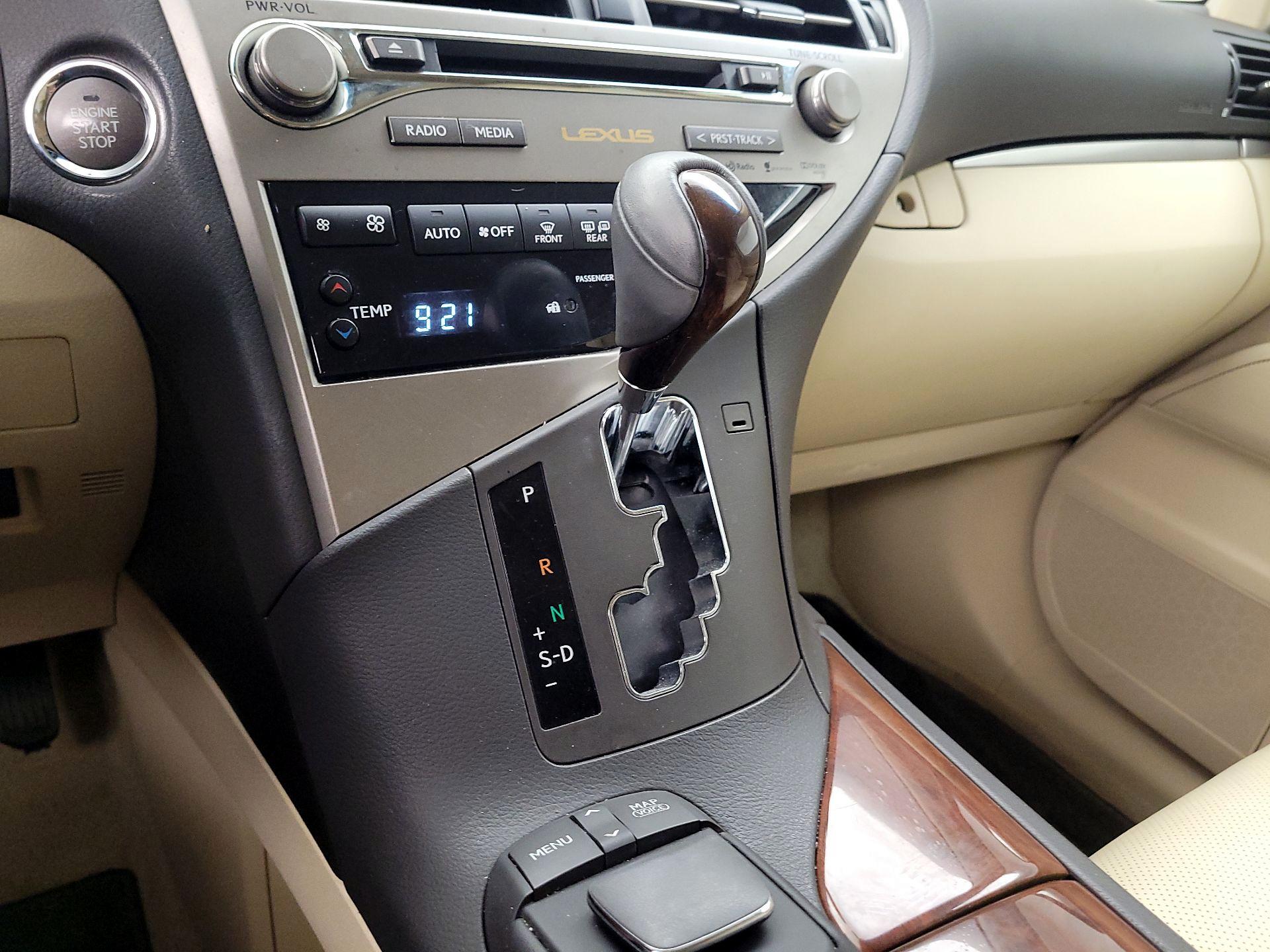 Thumbnail: 2014 Lexus RX - 18