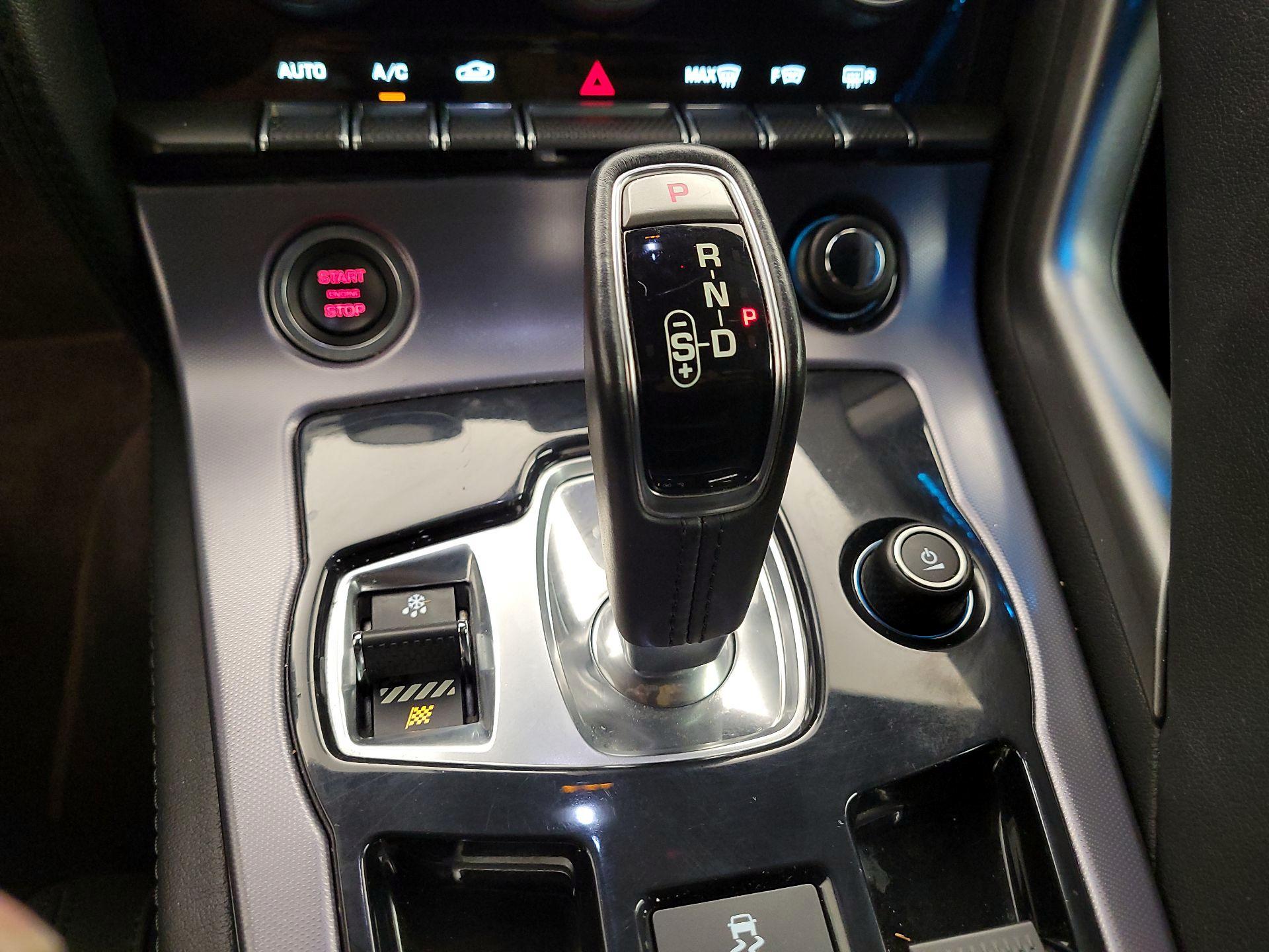 Thumbnail: 2018 Jaguar F-Type - 15