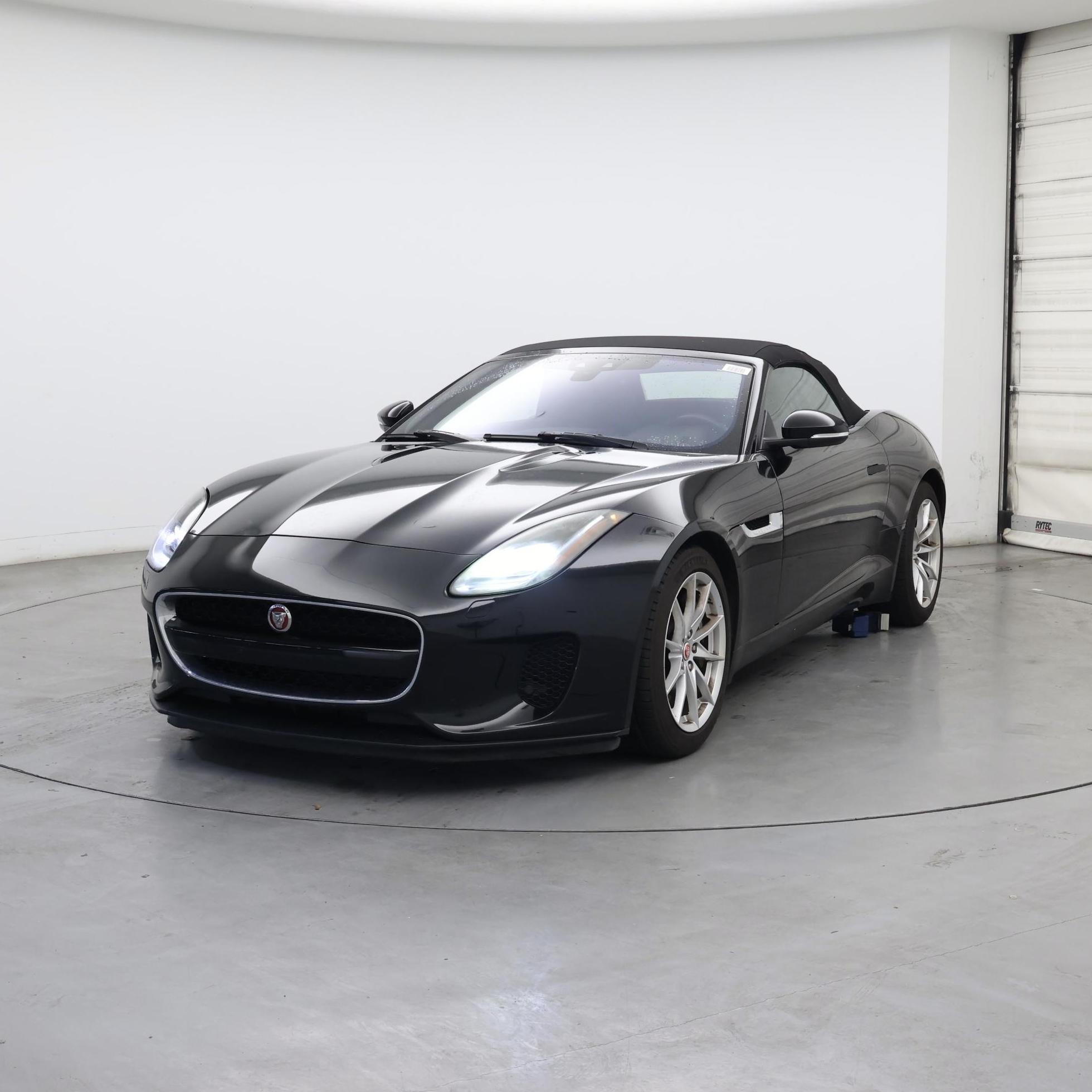 Thumbnail: 2018 Jaguar F-Type - 4