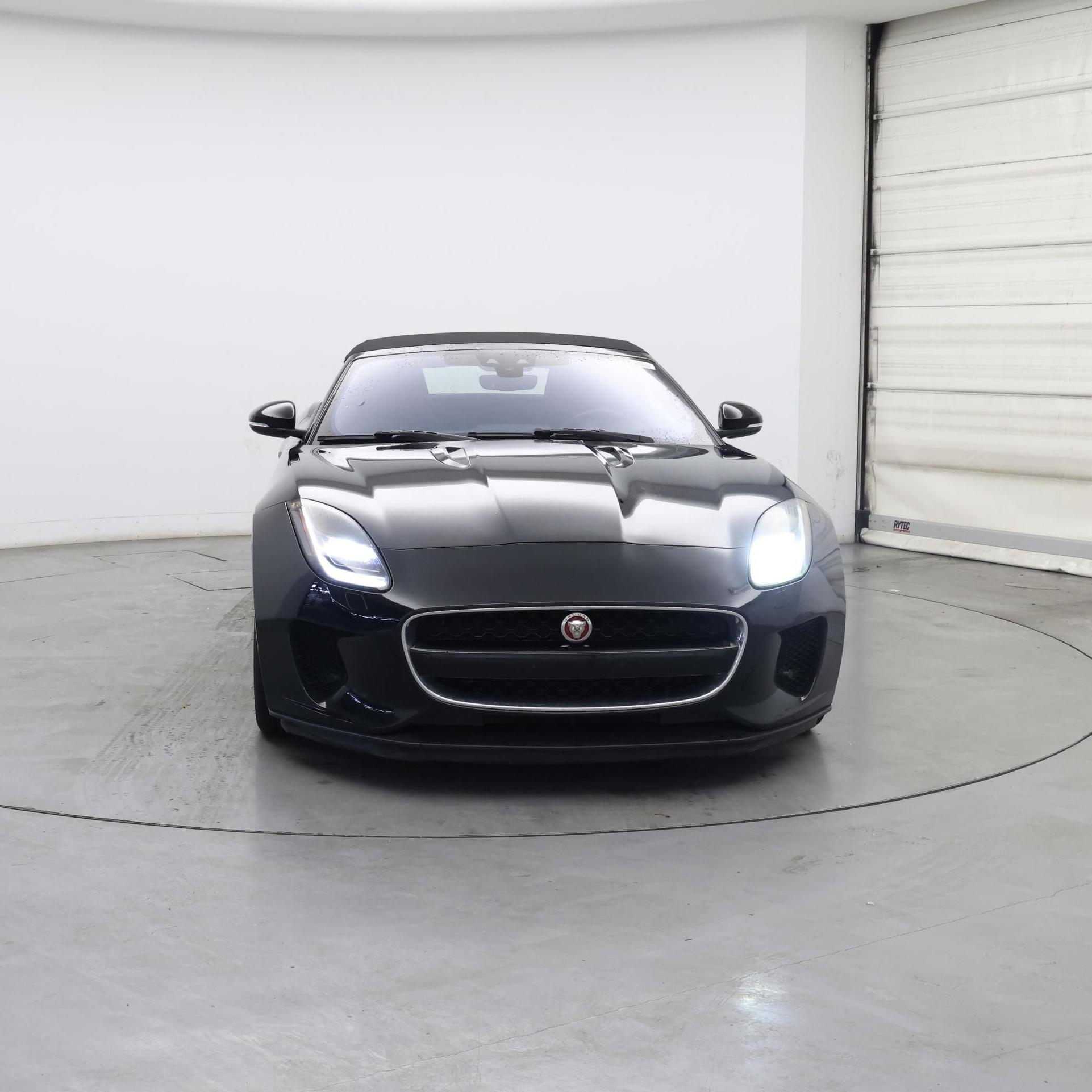 Thumbnail: 2018 Jaguar F-Type - 5