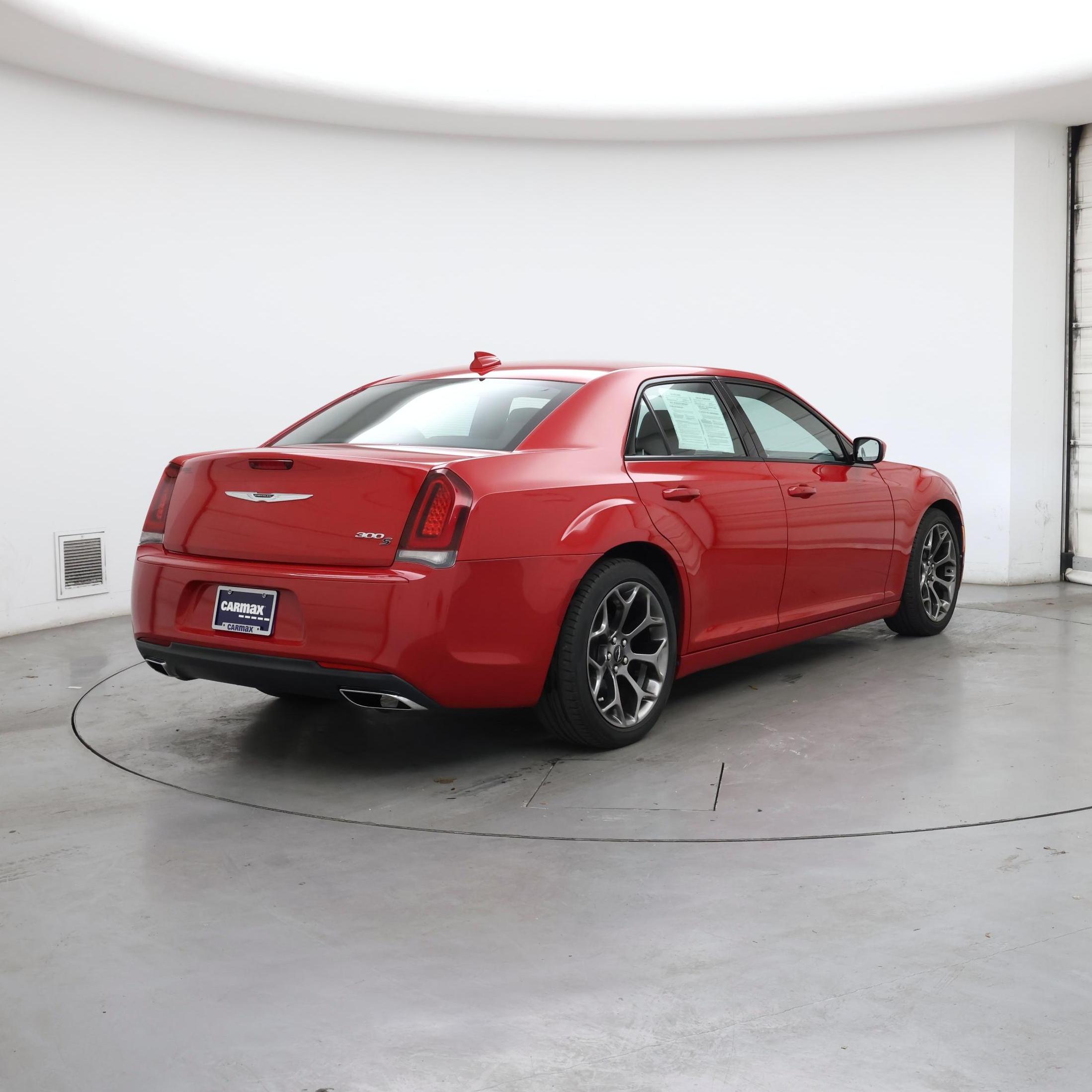 Thumbnail: 2017 Chrysler 300 - 8