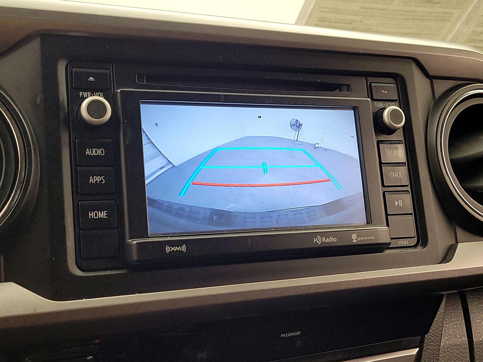 Thumbnail: 2016 Toyota Tacoma - 13