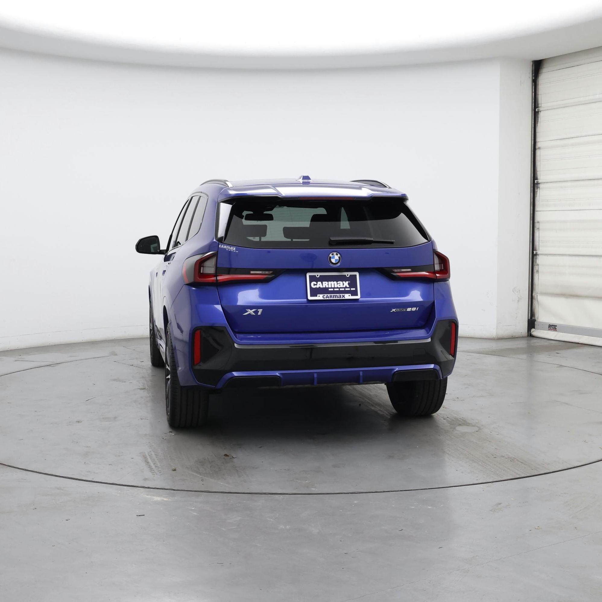 Thumbnail: 2023 BMW X1 - 6