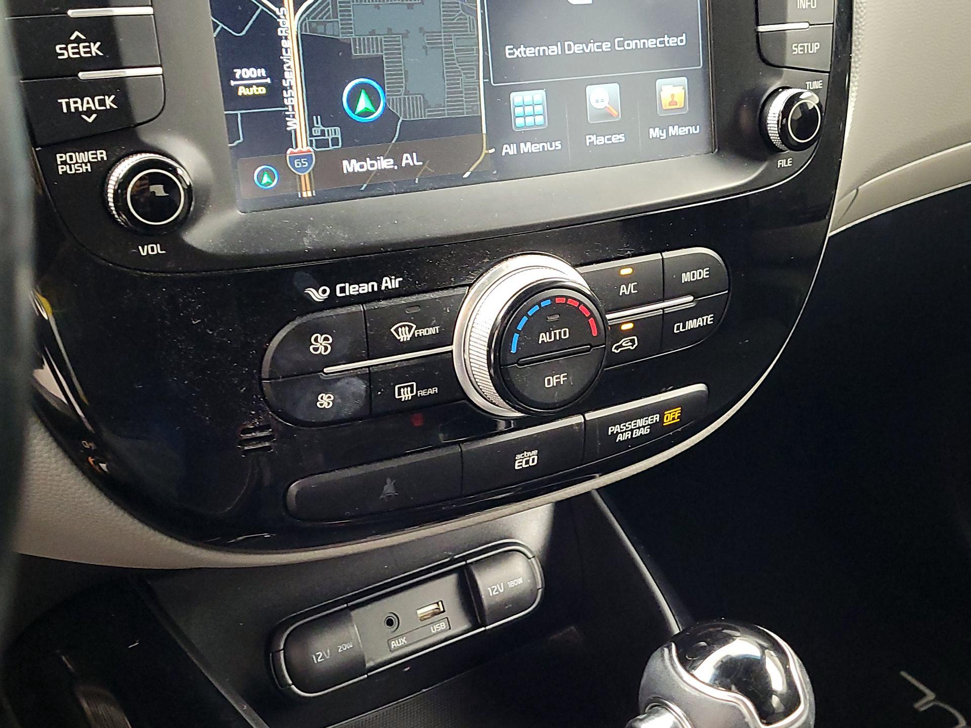 Thumbnail: 2016 Kia Soul - 16