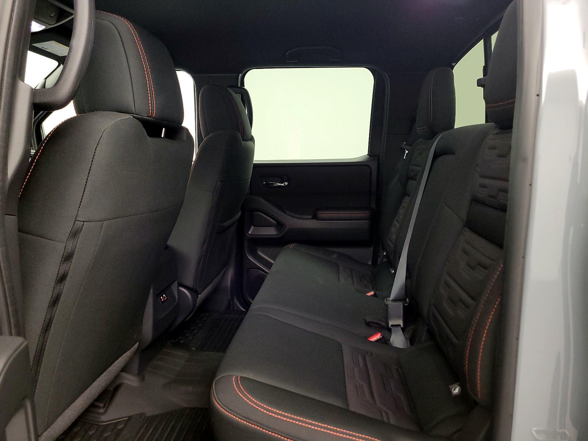 Thumbnail: 2025 Nissan Frontier - 17