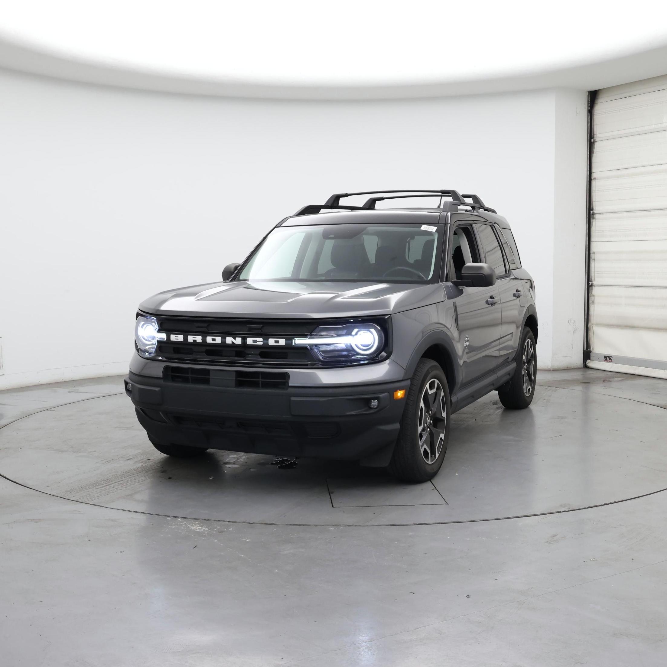 Thumbnail: 2021 Ford Bronco Sport - 4