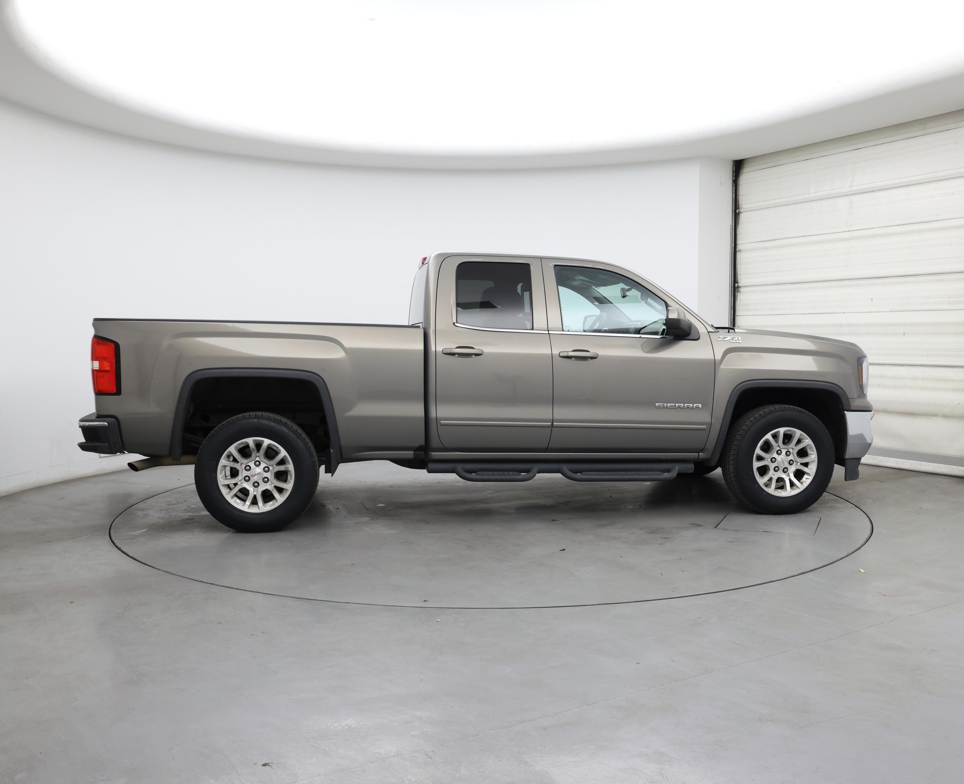 Thumbnail: 2017 GMC Sierra 1500 - 7