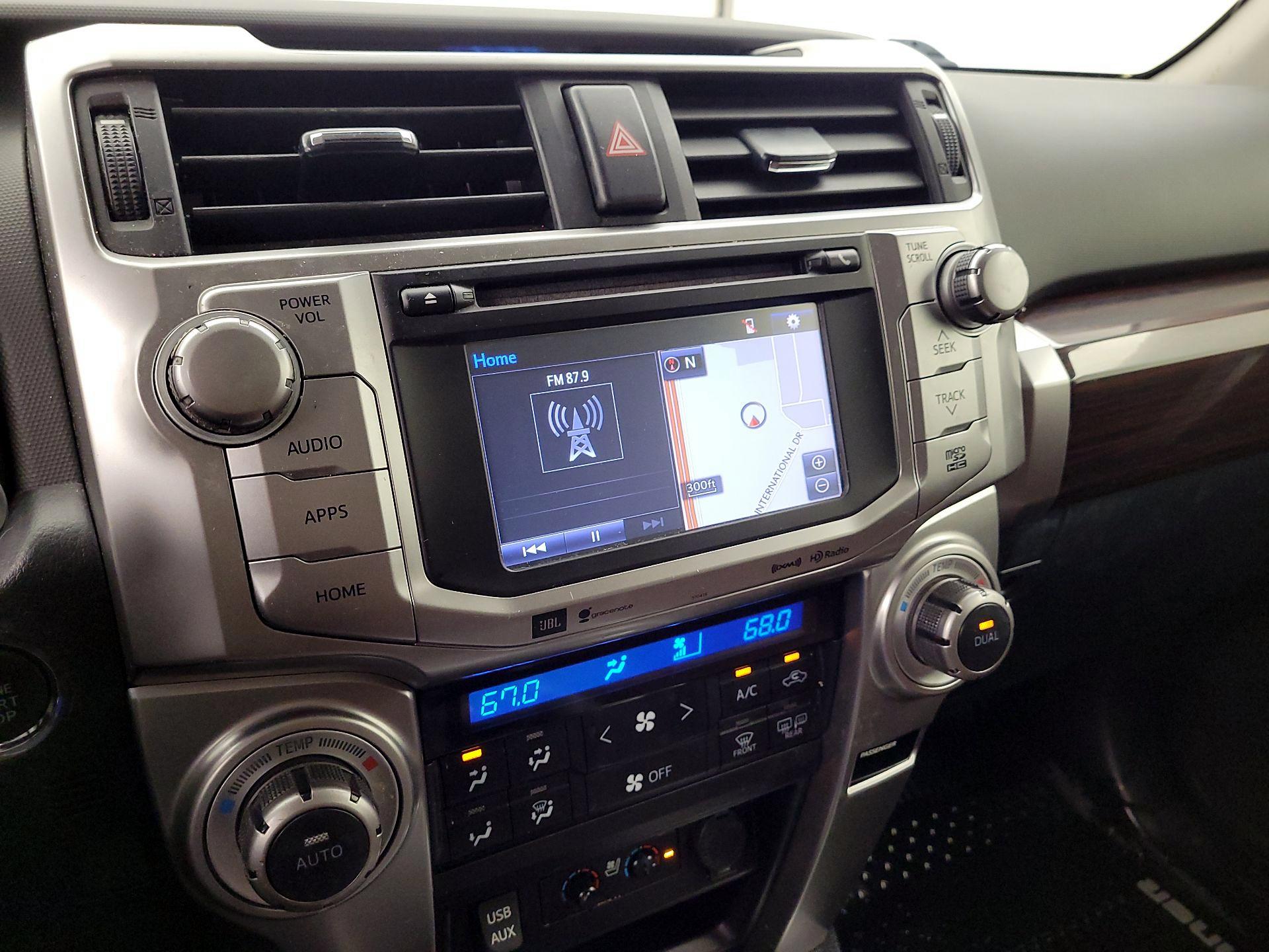 Thumbnail: 2019 Toyota 4Runner - 15