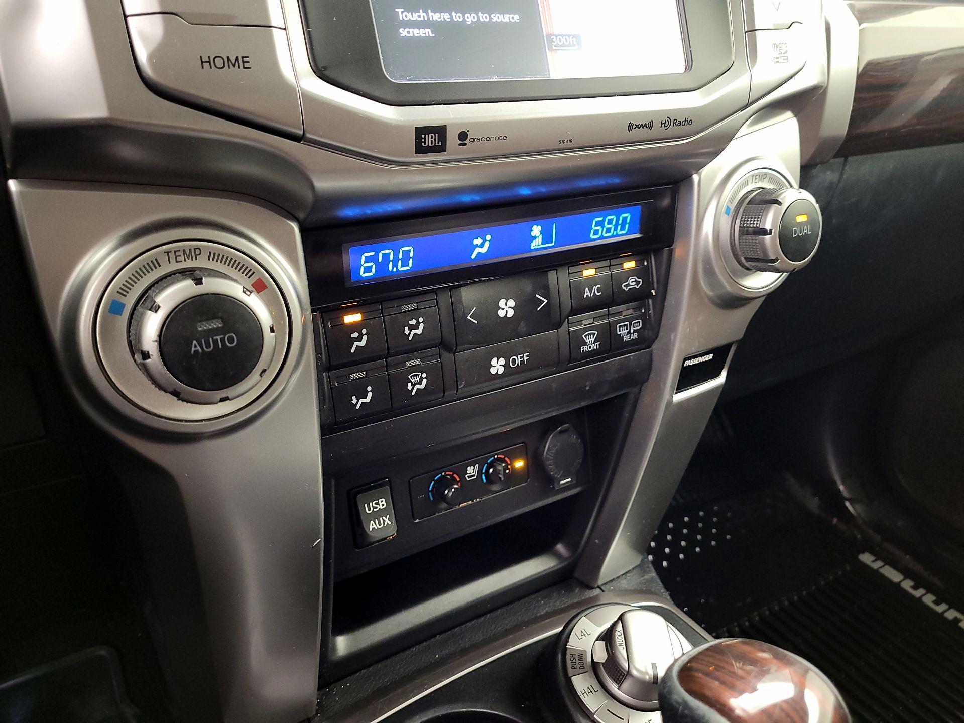 Thumbnail: 2019 Toyota 4Runner - 16